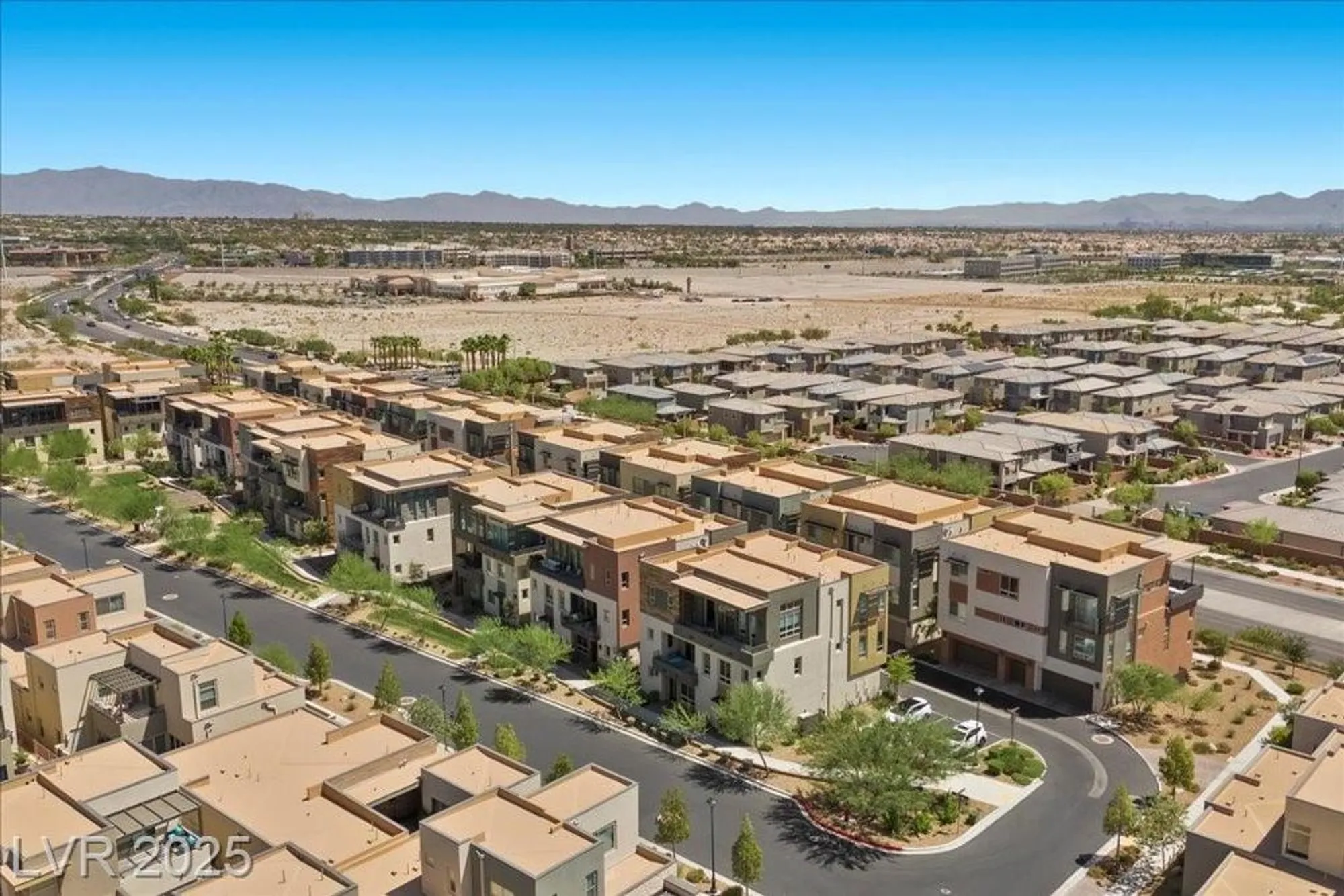 Property Slideshow image 4 of 59 | 4174 salisto st, Las Vegas, NV, 89135