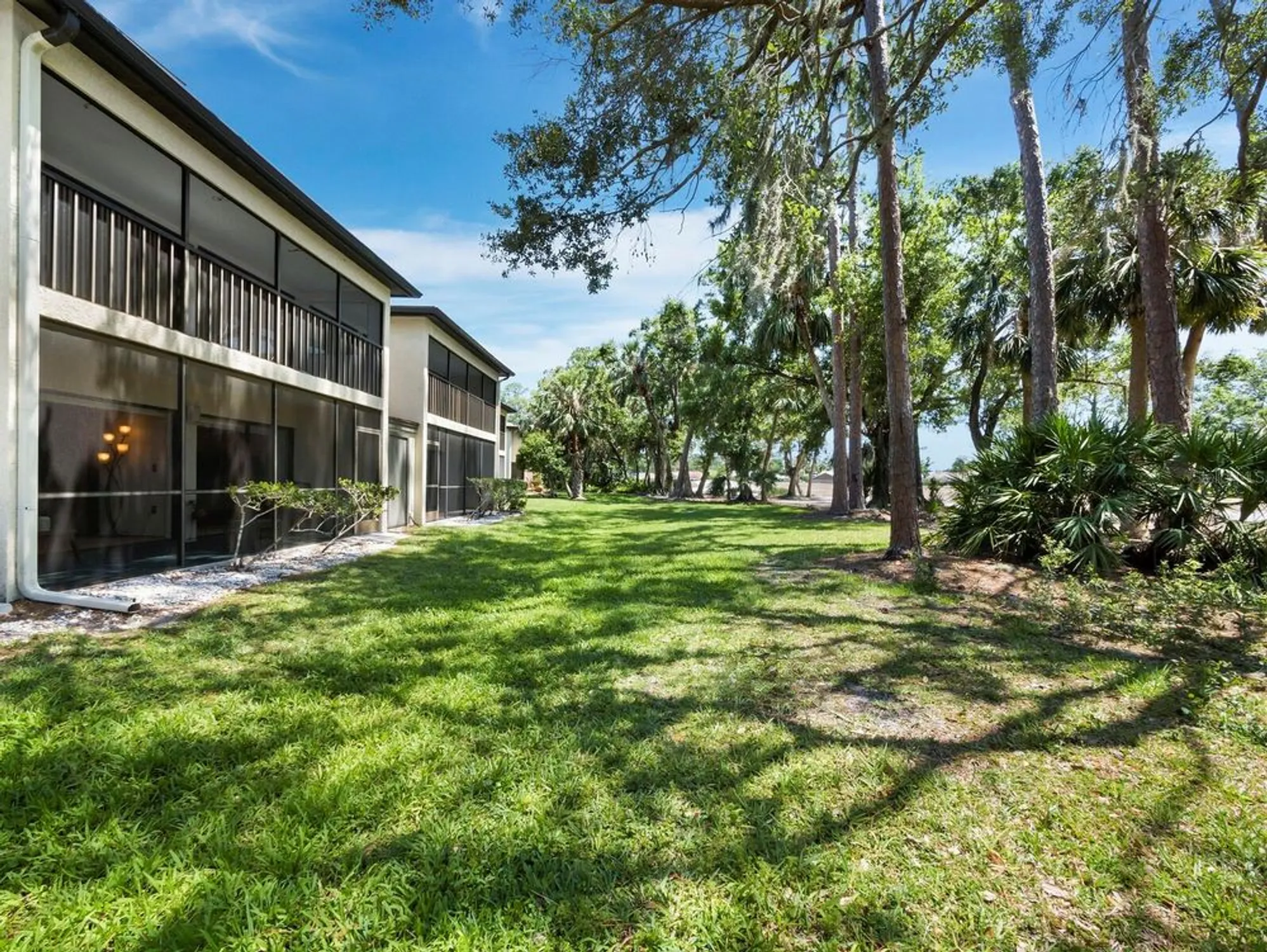 Property Slideshow image 39 of 67 | 6110 country club way 102, Sarasota, FL, 34243