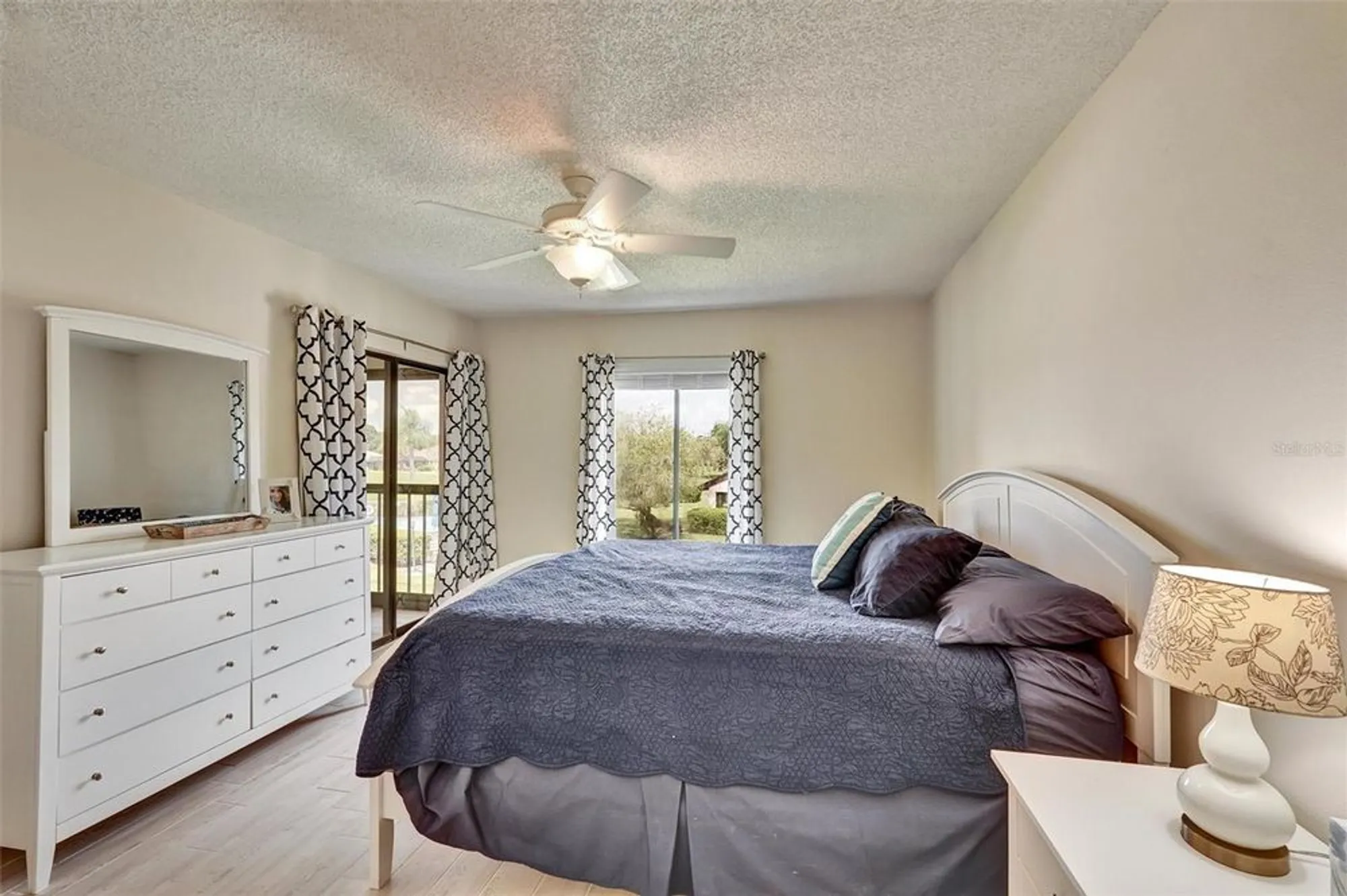 Property Slideshow image 16 of 27 | 6221 timber lake dr unit c10, Sarasota, FL, 34243