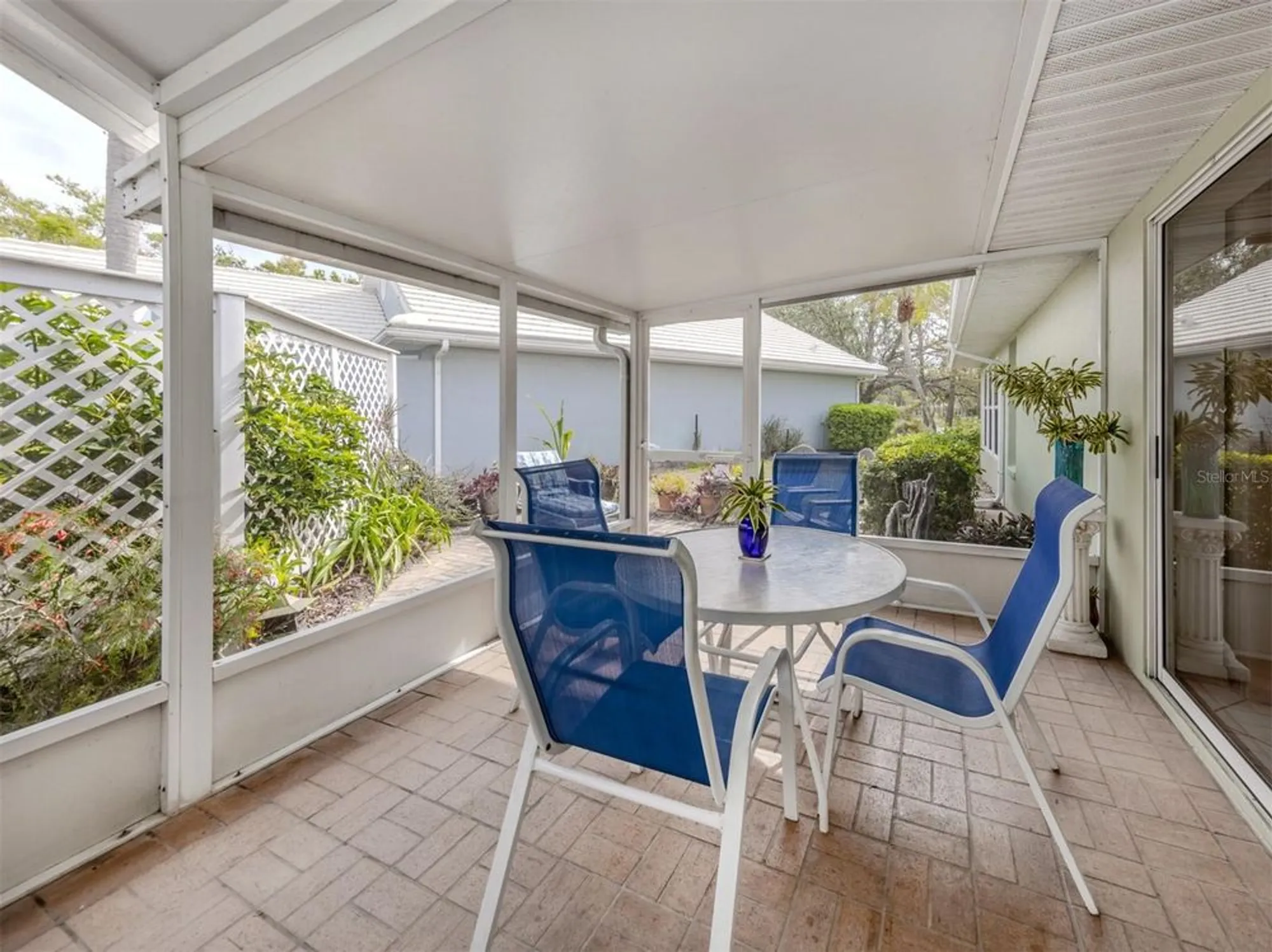 Property Slideshow image 24 of 83 | 503 clubside cir 47, Venice, FL, 34293