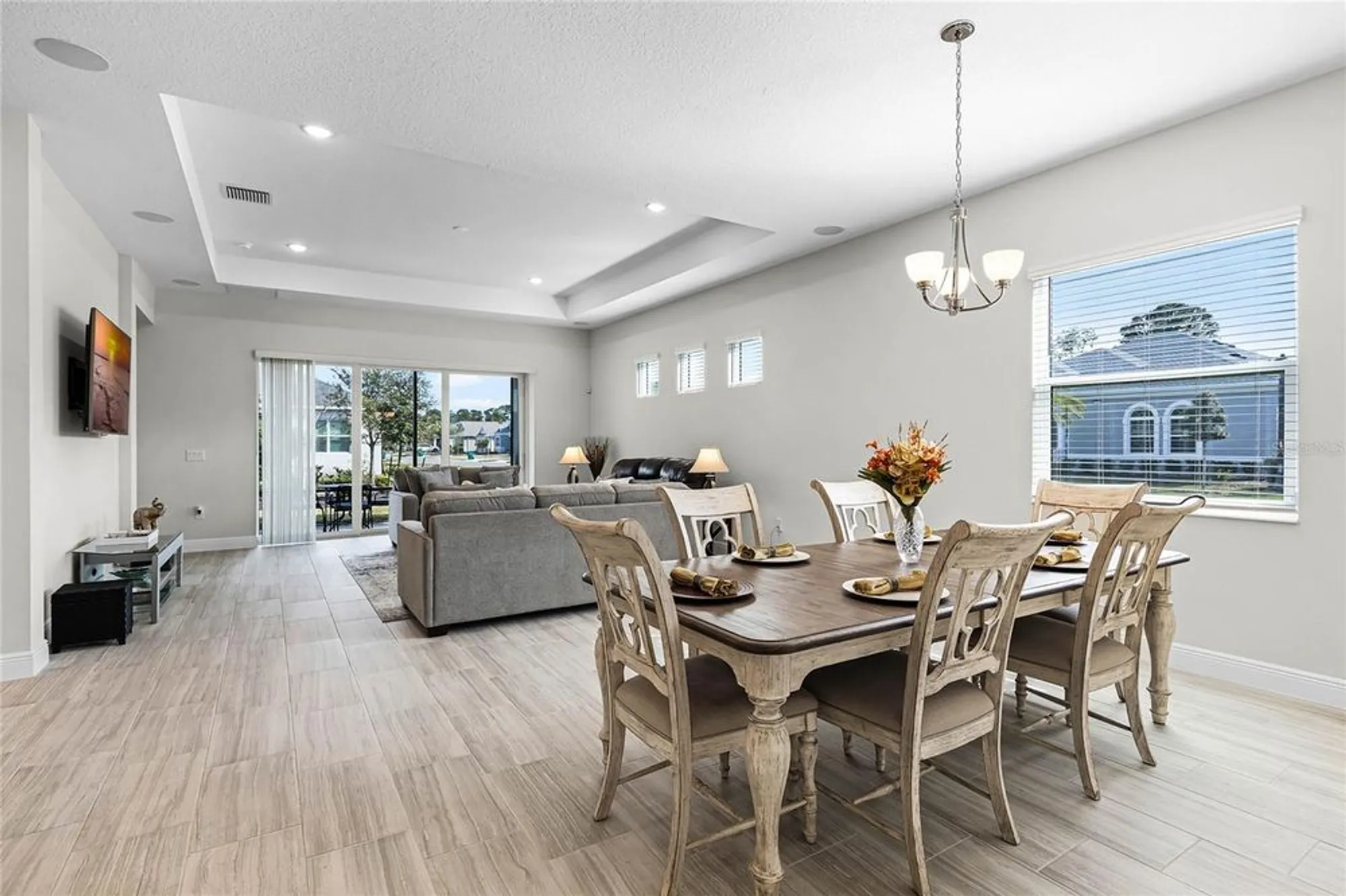 Property Slideshow image 4 of 55 | 8456 norwich way, Mount Dora, FL, 32757