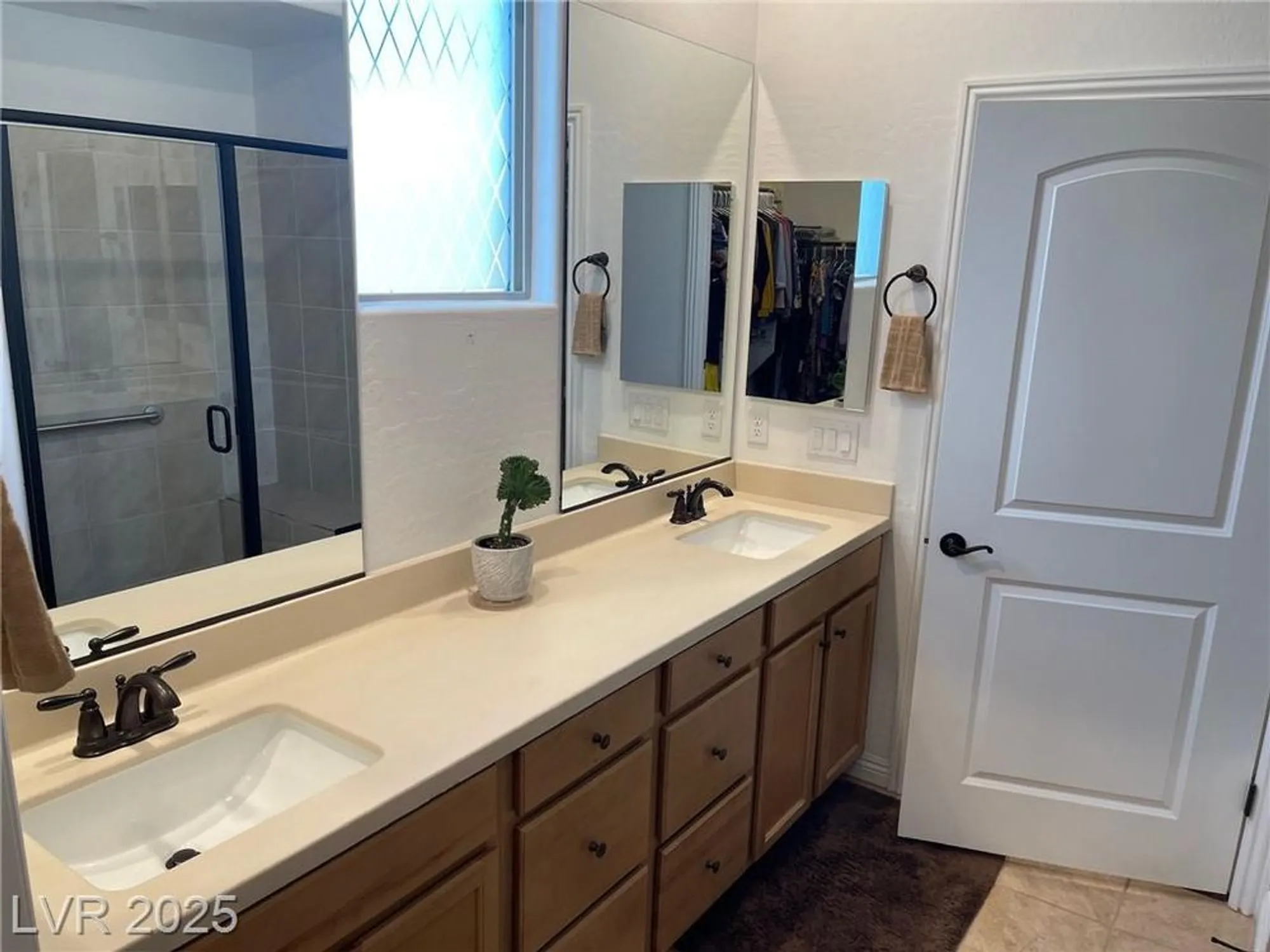 Property Slideshow image 17 of 46 | 6756 millbury st, North Las Vegas, NV, 89086