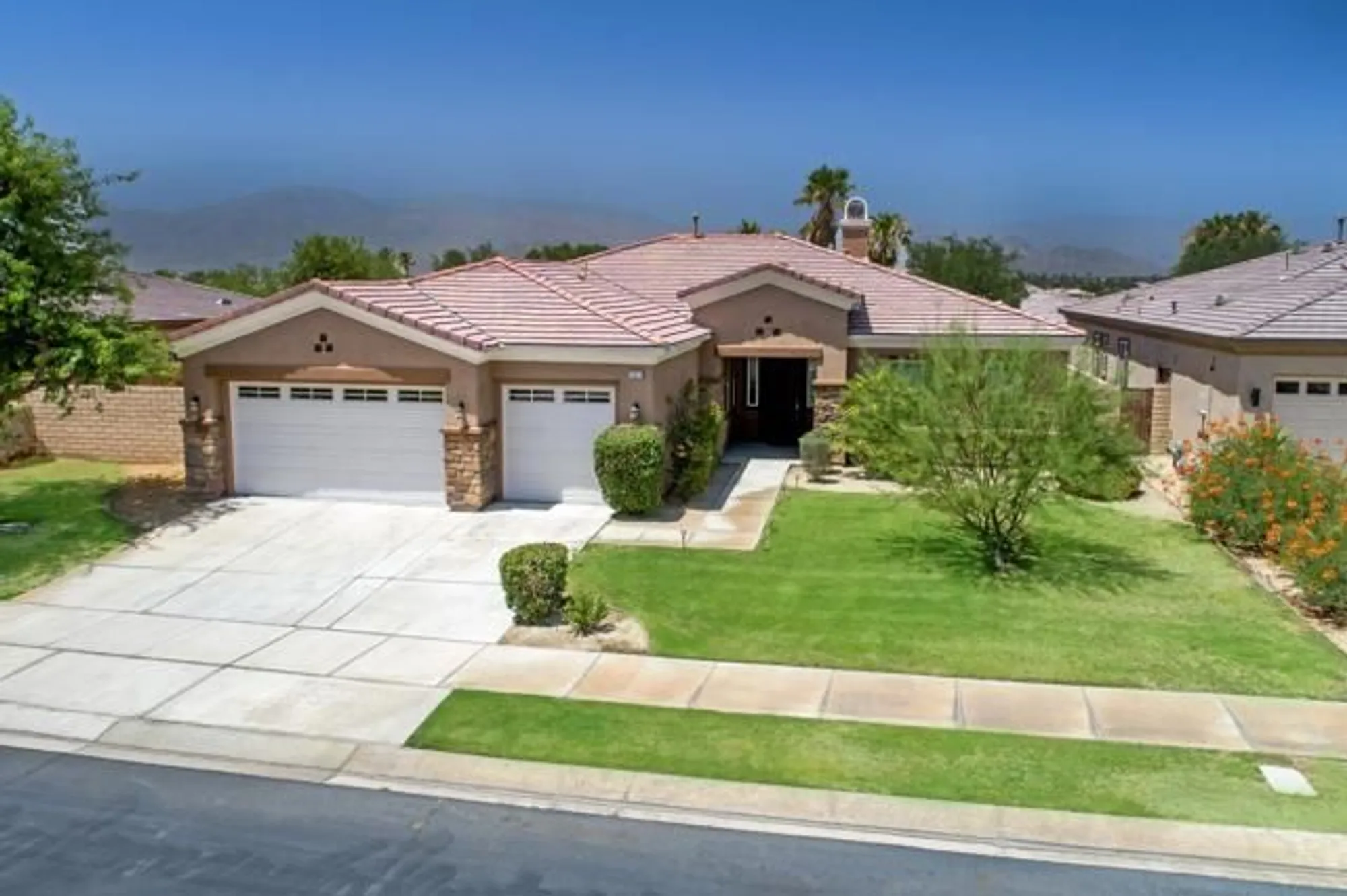 Property Slideshow image 39 of 53 | 43597 spiaggia pl, Indio, CA, 92203