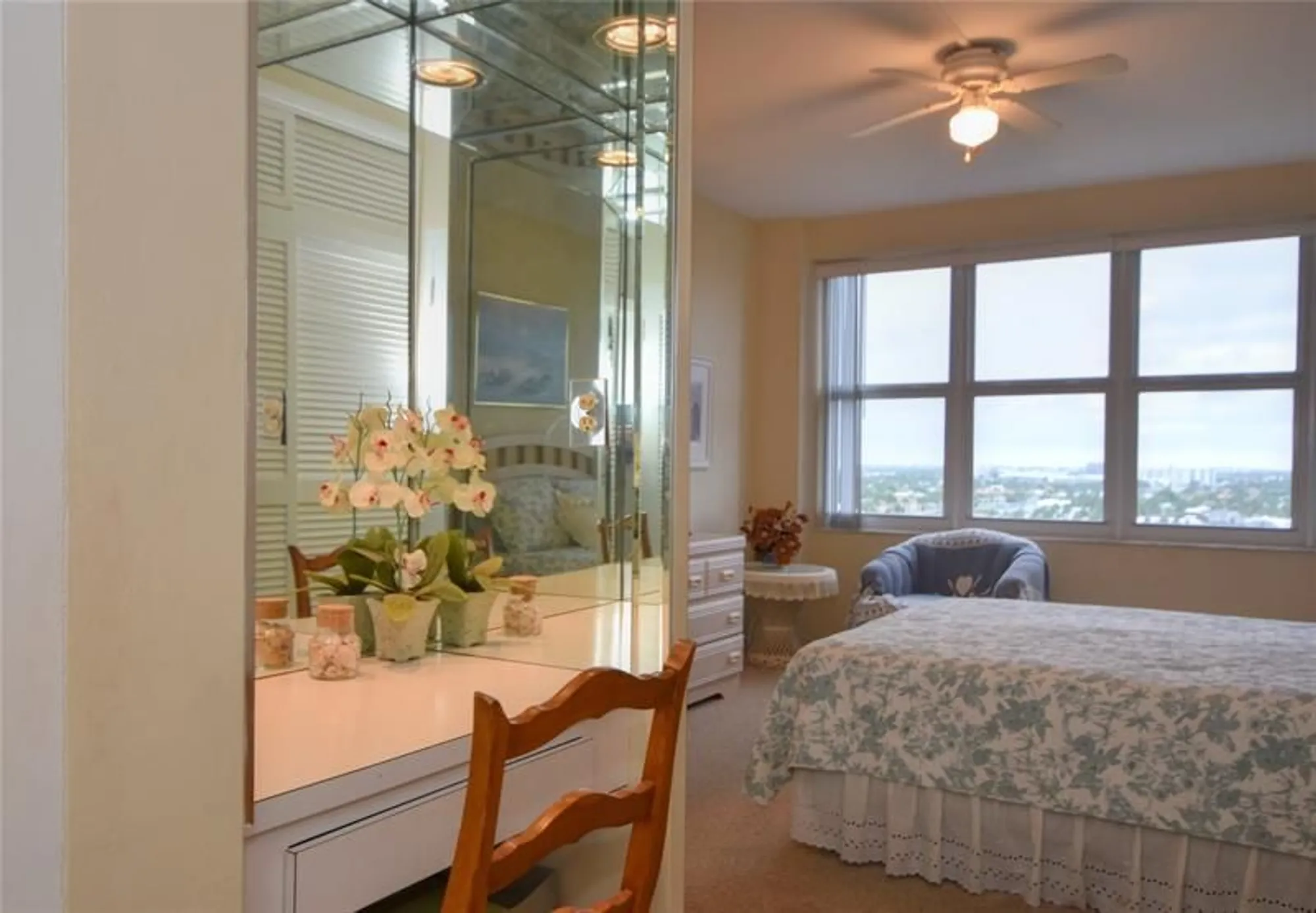 Property Slideshow image 11 of 38 | 3333 ne 34th st 1402, Fort Lauderdale, FL, 33308
