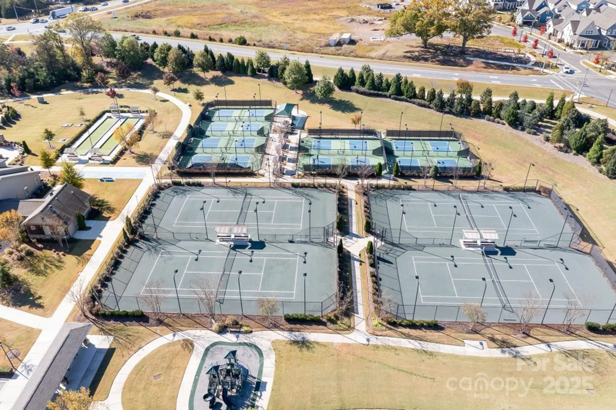 Property Slideshow image 27 of 30 | 910 kirby dr, Fort Mill, SC, 29715