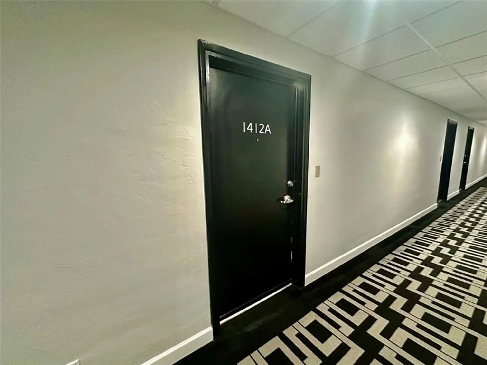 Property Slideshow image 10 of 45 | 3200 ne 36th st apt 1412a, Fort Lauderdale, FL, 33308