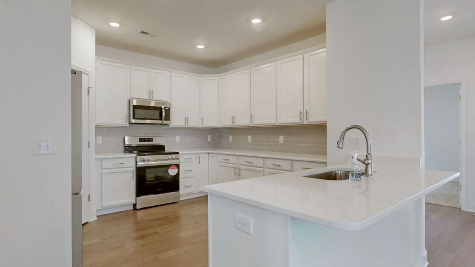 Property Slideshow image 8 of 47 | 1518 cedarbrooke ln, Lebanon, TN, 37090