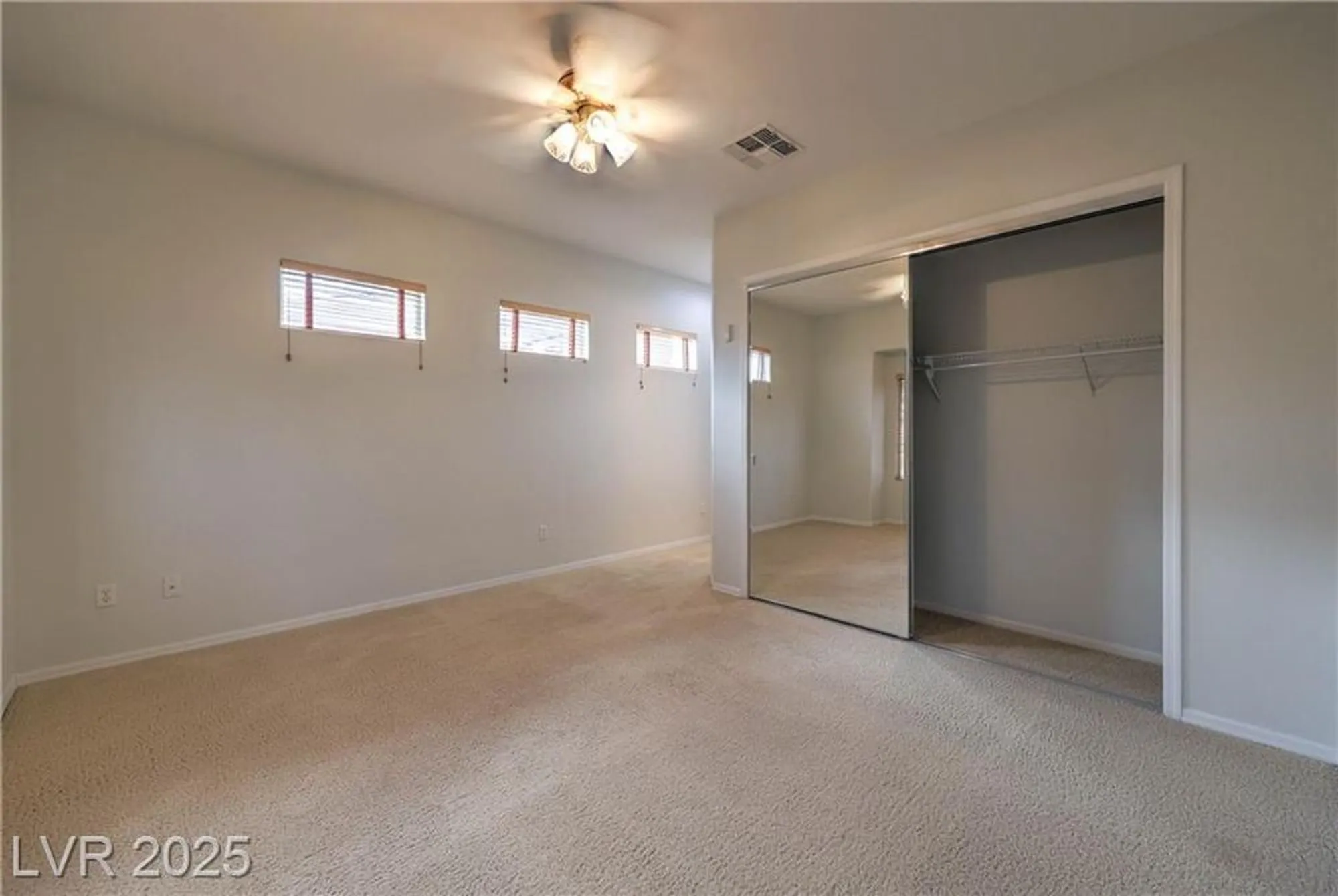 Property Slideshow image 20 of 35 | 2563 collinsville dr, Henderson, NV, 89052