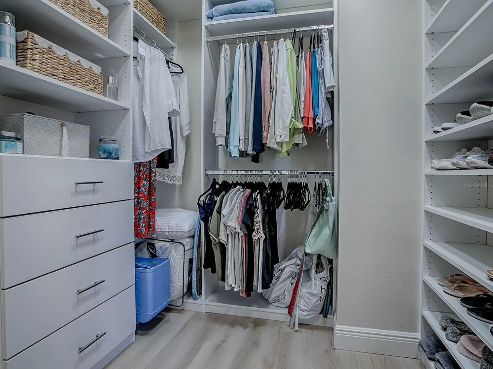 Property Slideshow image 28 of 62 | 1064 alcove loop, The Villages, FL, 32162