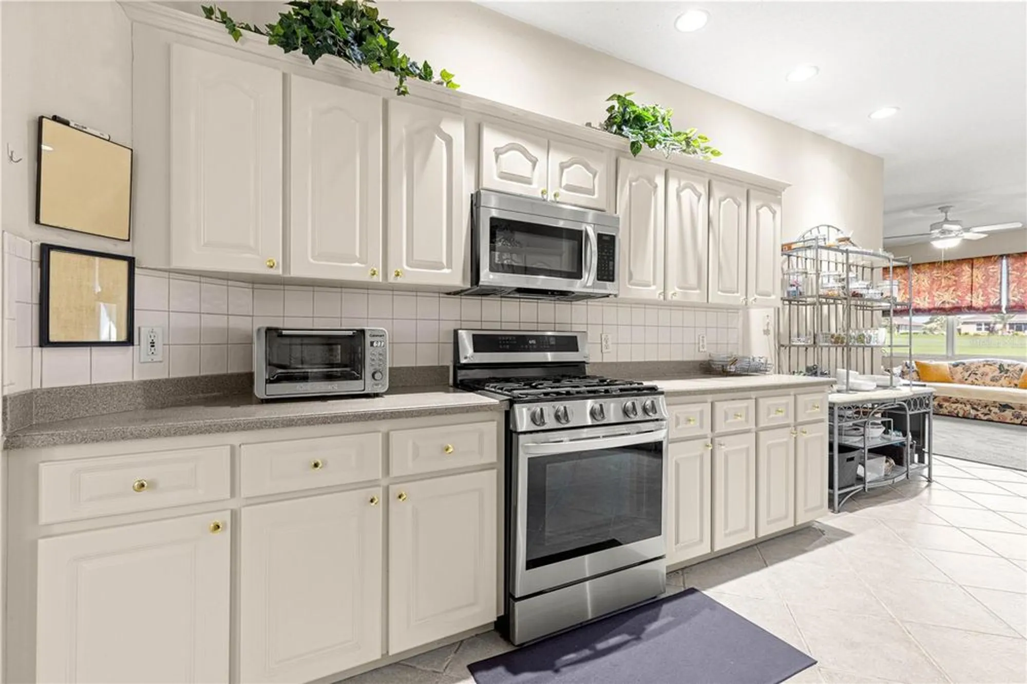 Property Slideshow image 16 of 54 | 9110 sw 96th court rd, Ocala, FL, 34481