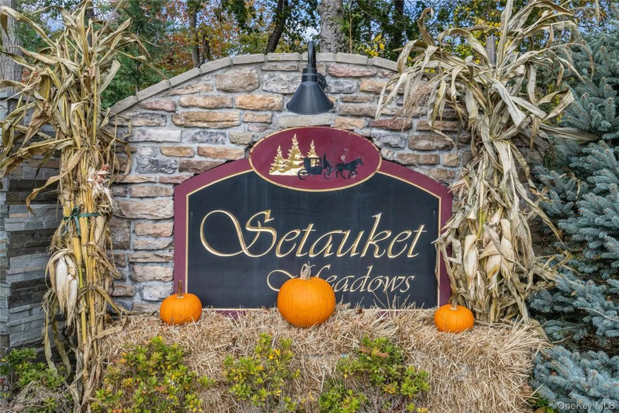 Property Slideshow image 37 of 44 | 95 cove ln, East Setauket, NY, 11733