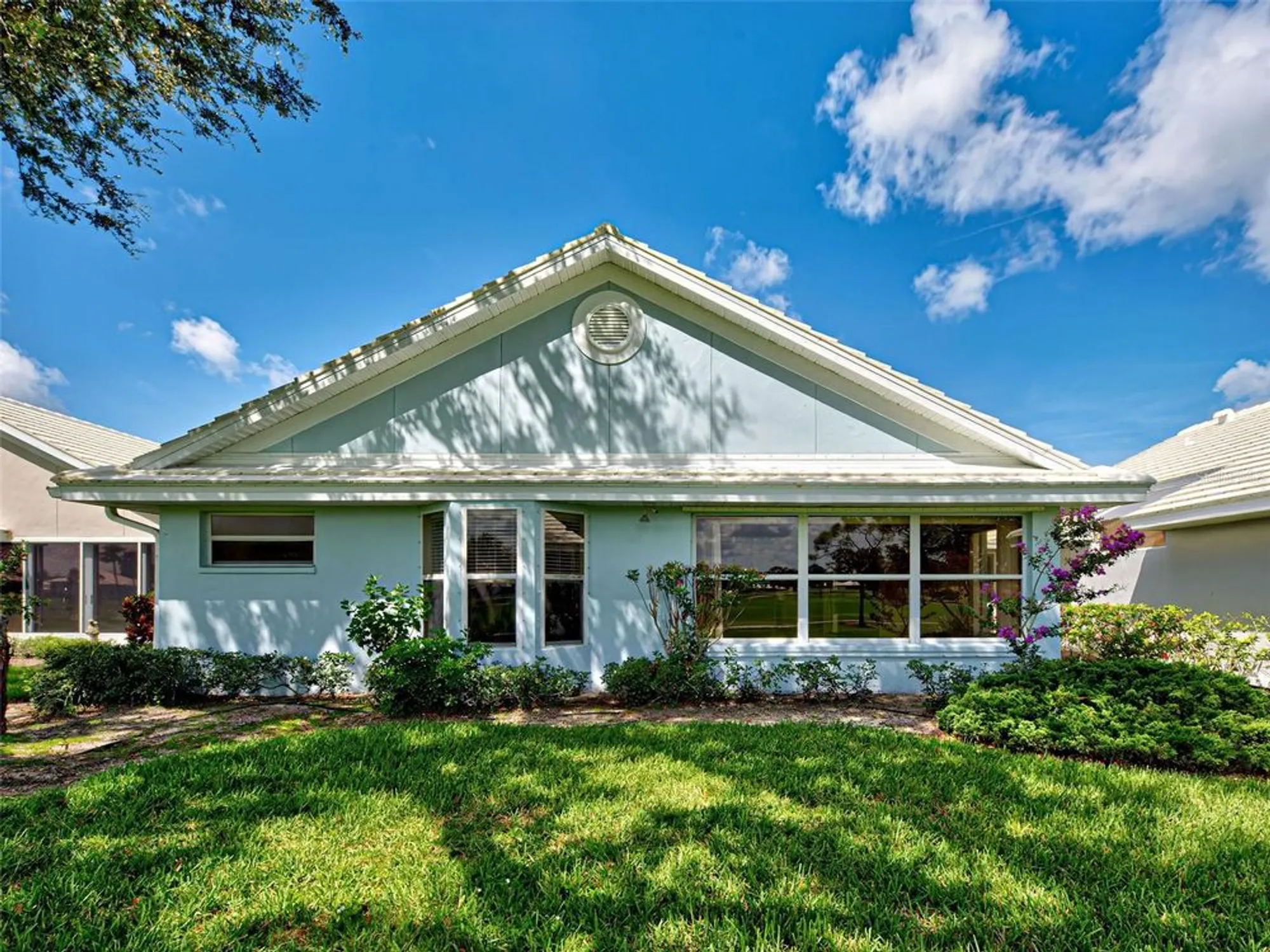 Property Slideshow image 5 of 62 | 720 brightside crescent dr 11, Venice, FL, 34293