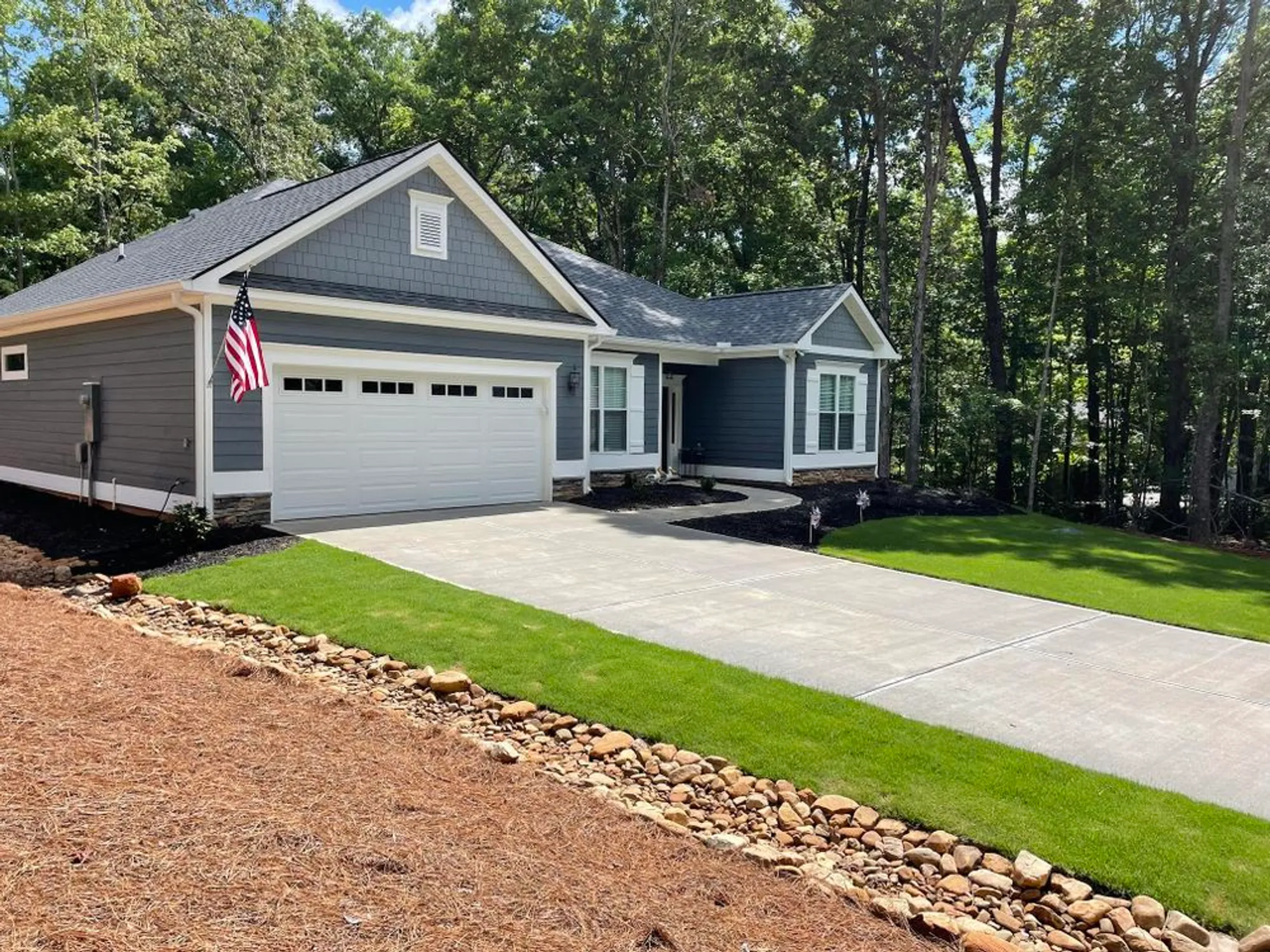 Property Slideshow image 2 of 13 | 144 shenandoah dr, Mc Cormick, SC, 29835