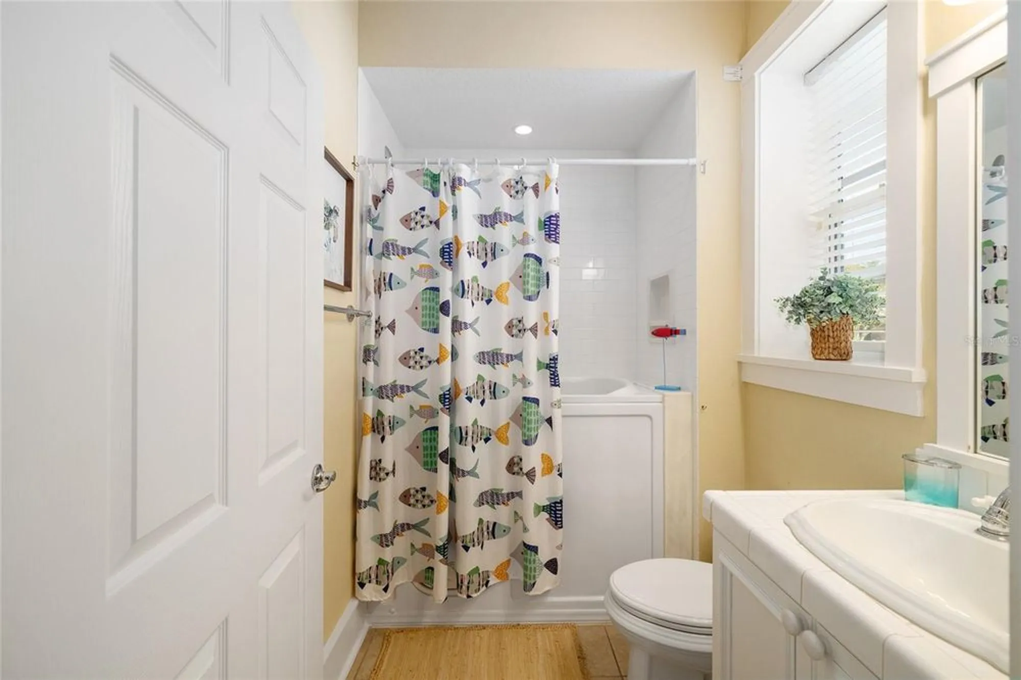 Property Slideshow image 32 of 47 | 959 fish camp rd, The Villages, FL, 32162