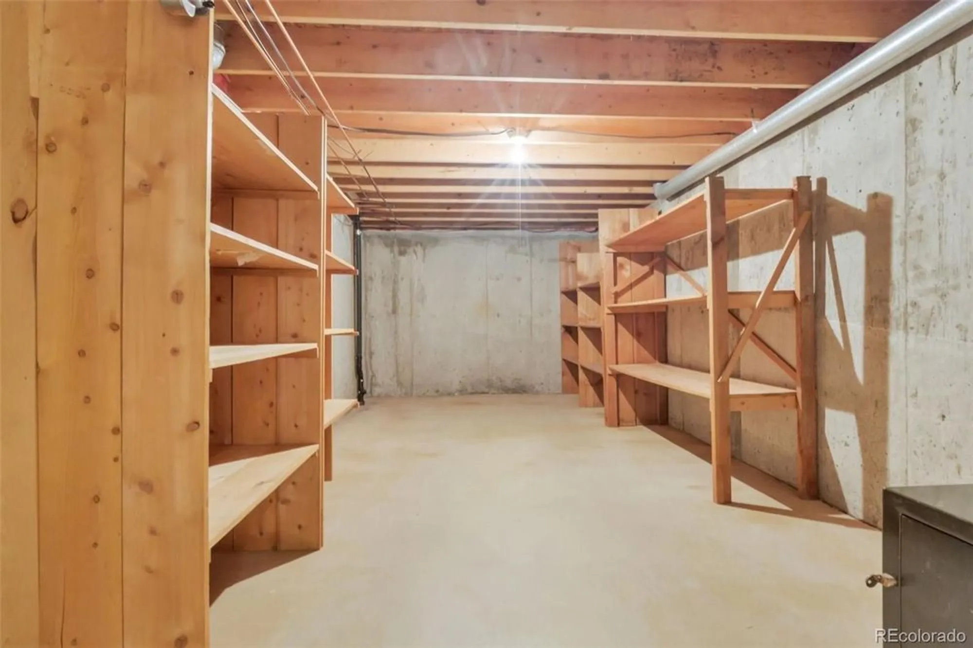 Property Slideshow image 34 of 49 | 13886 e linvale pl, Aurora, CO, 80014