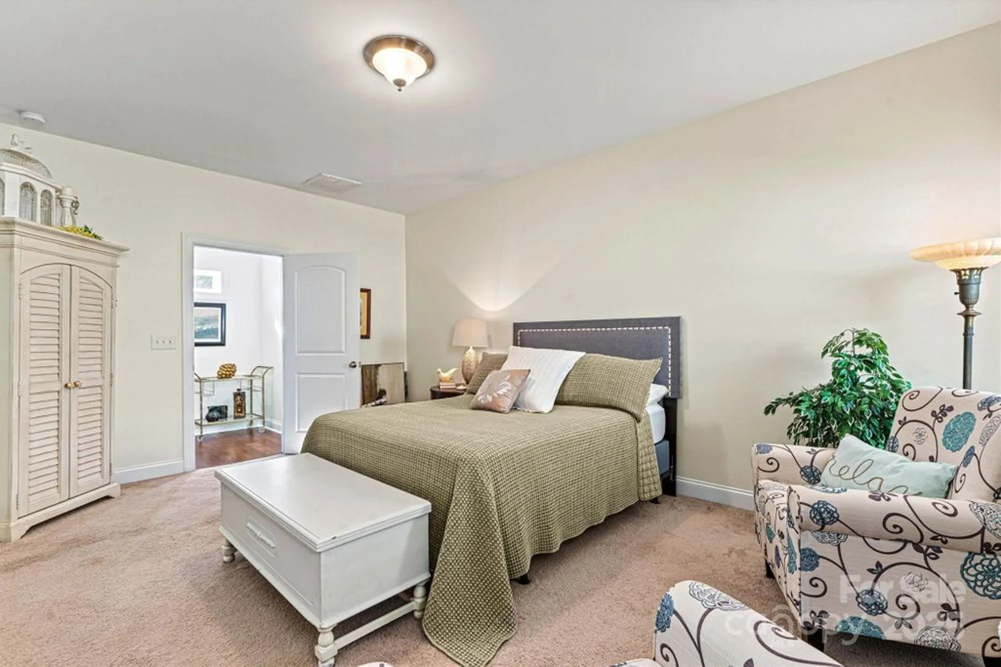 Property Slideshow image 20 of 35 | 7520 fairway villa cir, Denver, NC, 28037