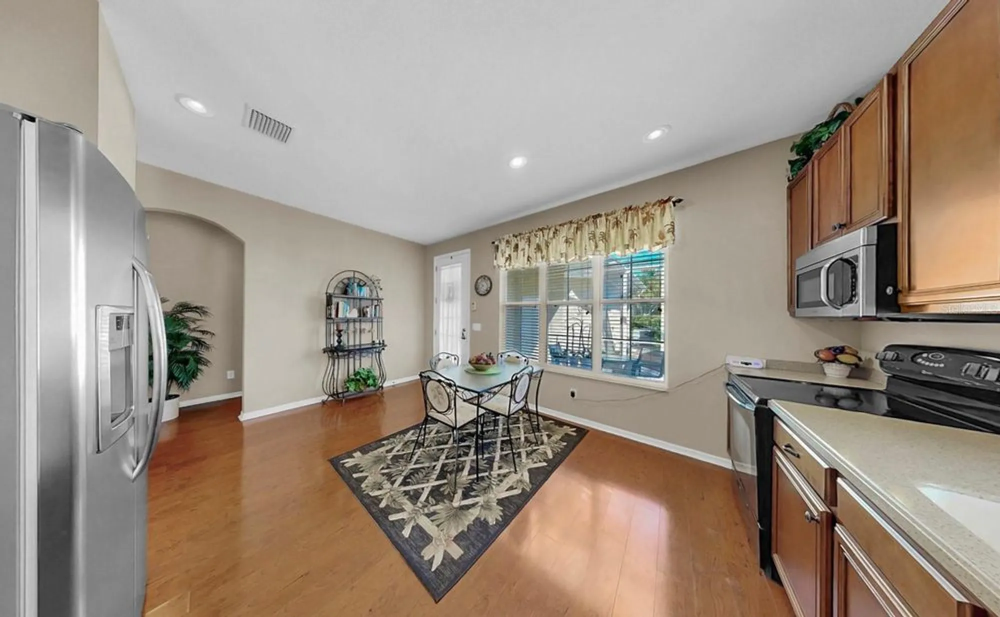 Property Slideshow image 17 of 53 | 226 summerside ct, Apollo Beach, FL, 33572