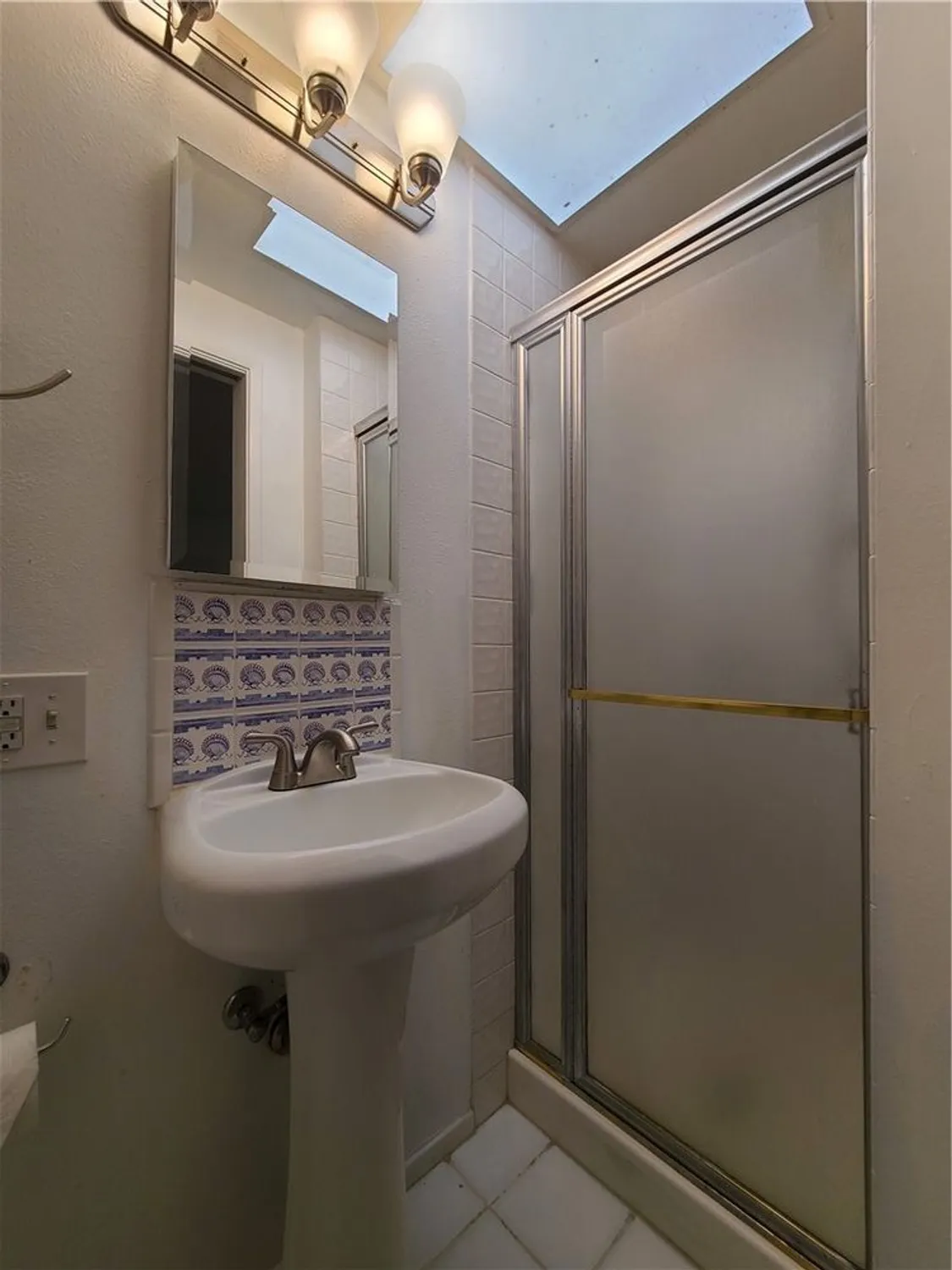 Property Slideshow image 18 of 21 | 494 calle cadiz unit b, Laguna Woods, CA, 92637