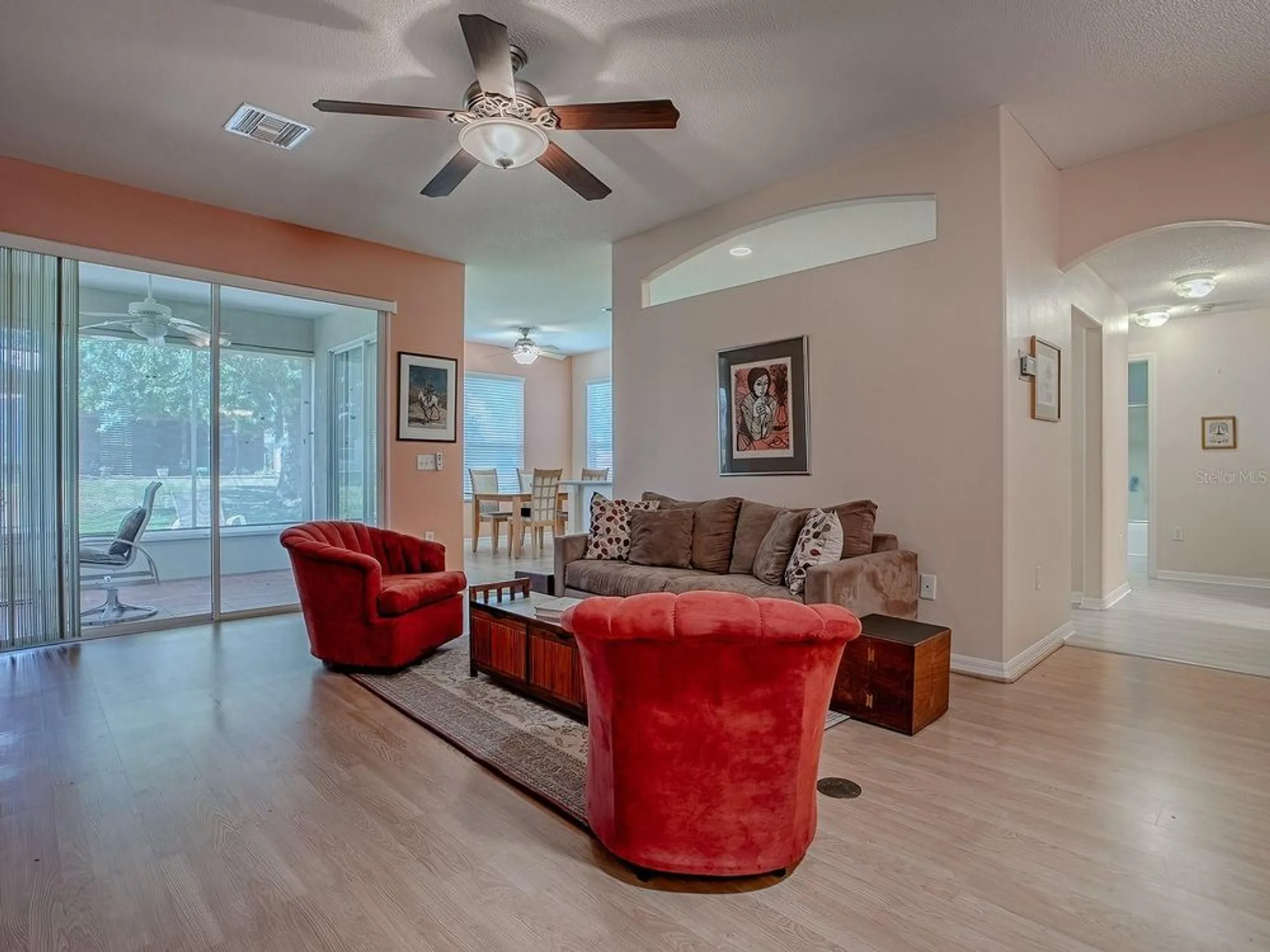 Property Slideshow image 10 of 48 | 910 eagles lndg, Leesburg, FL, 34748