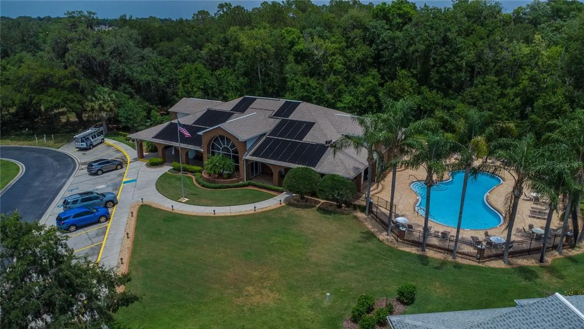 Property Slideshow image 5 of 23 | 6118 silver lakes dr, Lakeland, FL, 33810