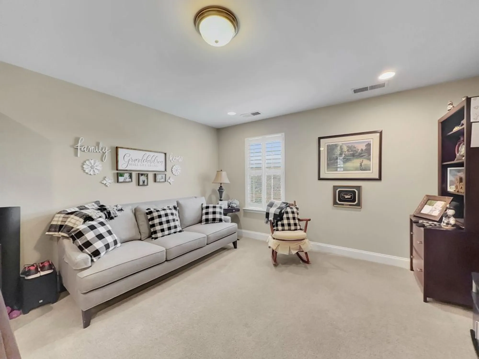 Property Slideshow image 21 of 30 | 1397 whispering oaks dr, Lebanon, TN, 37090