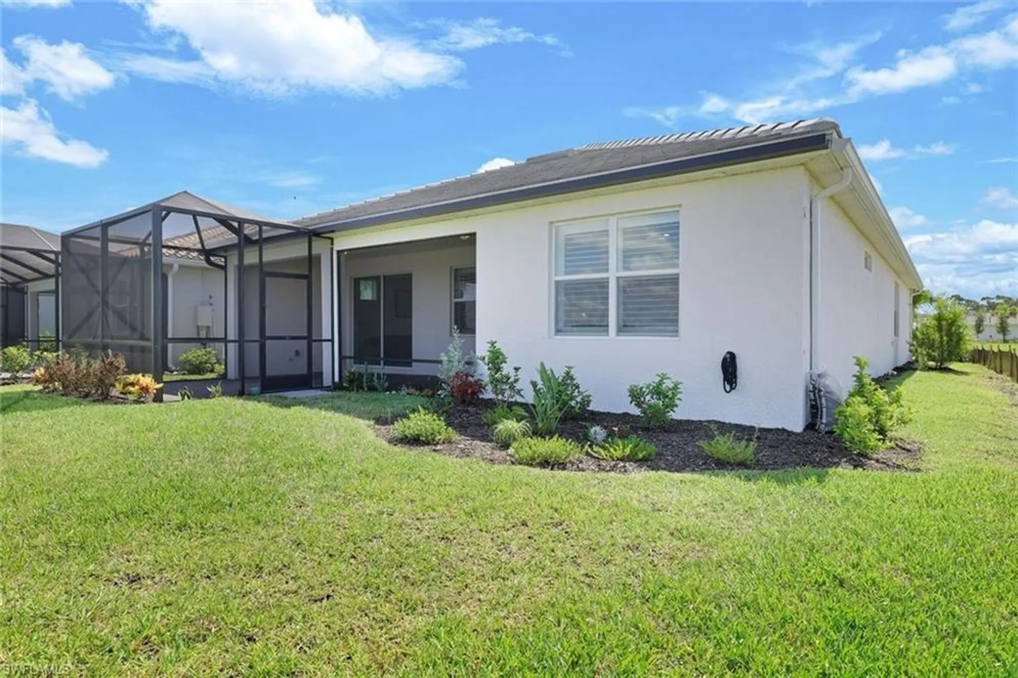 Property Slideshow image 27 of 32 | 17563 winding oak ln, North Fort Myers, FL, 33917