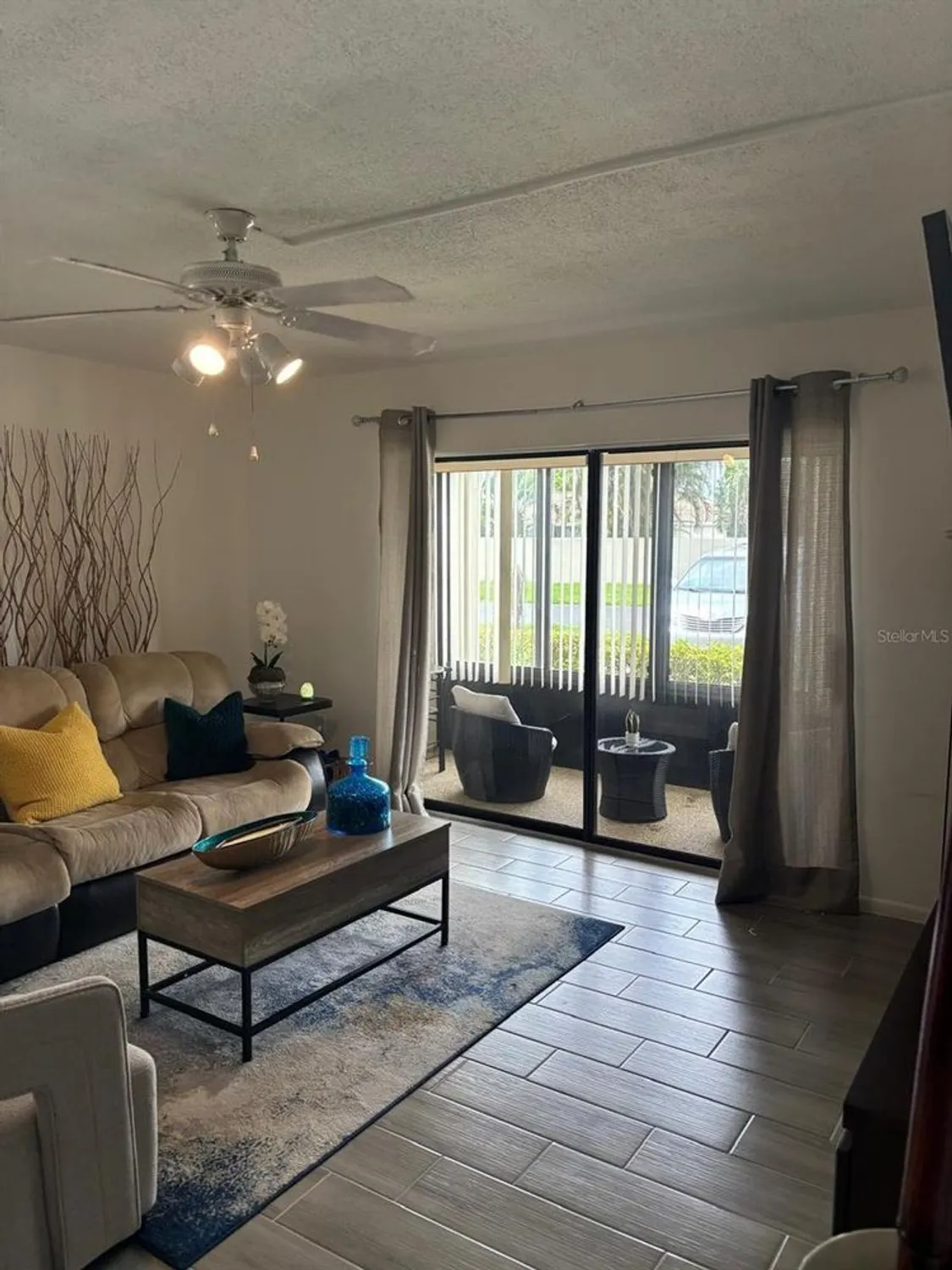 Property Slideshow image 6 of 24 | 5689 gardens dr, Sarasota, FL, 34243