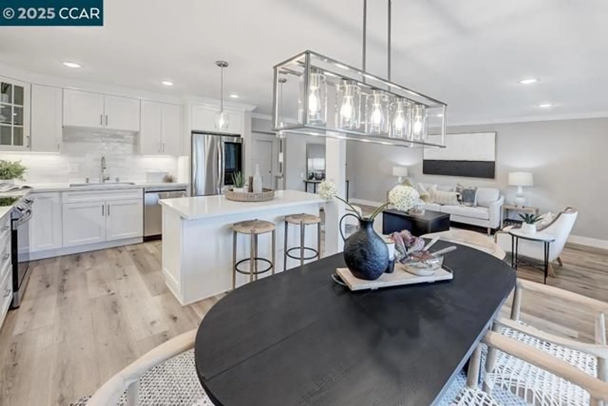 Property Slideshow image 27 of 60 | 1501 canyonwood ct 12, Walnut Creek, CA, 94595