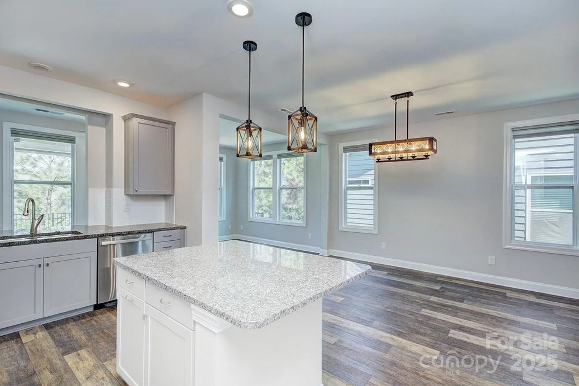 Property Slideshow image 5 of 46 | 5527 cheerful ln, Charlotte, NC, 28215