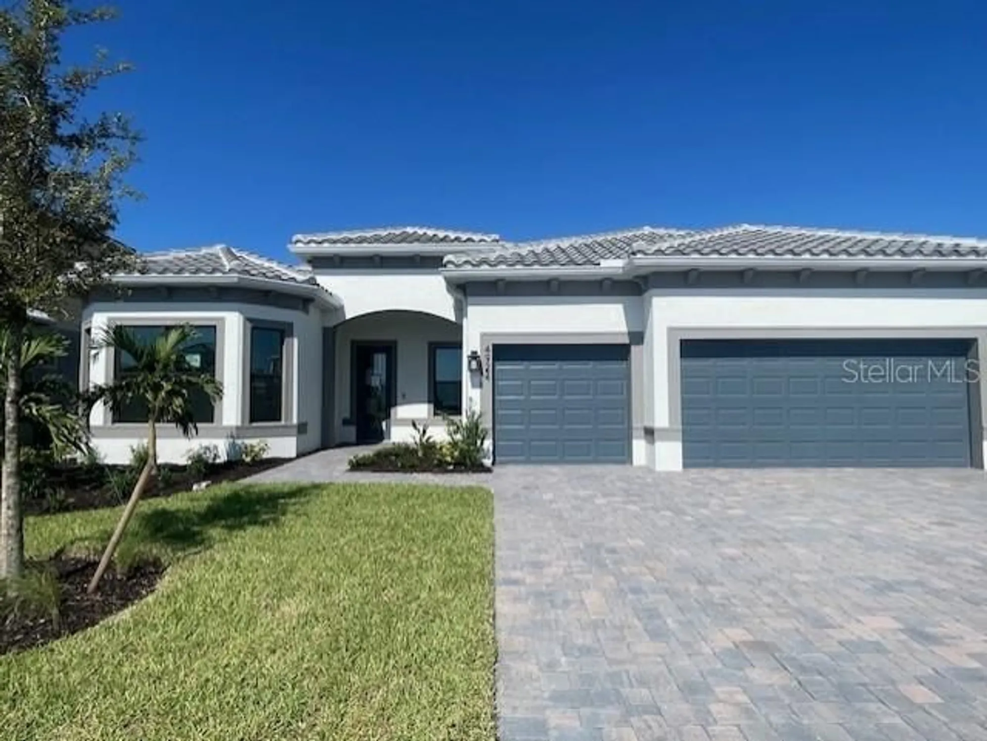Property Slideshow image 1 of 30 | 4924 empire landing run, Lakewood Ranch, FL, 34211