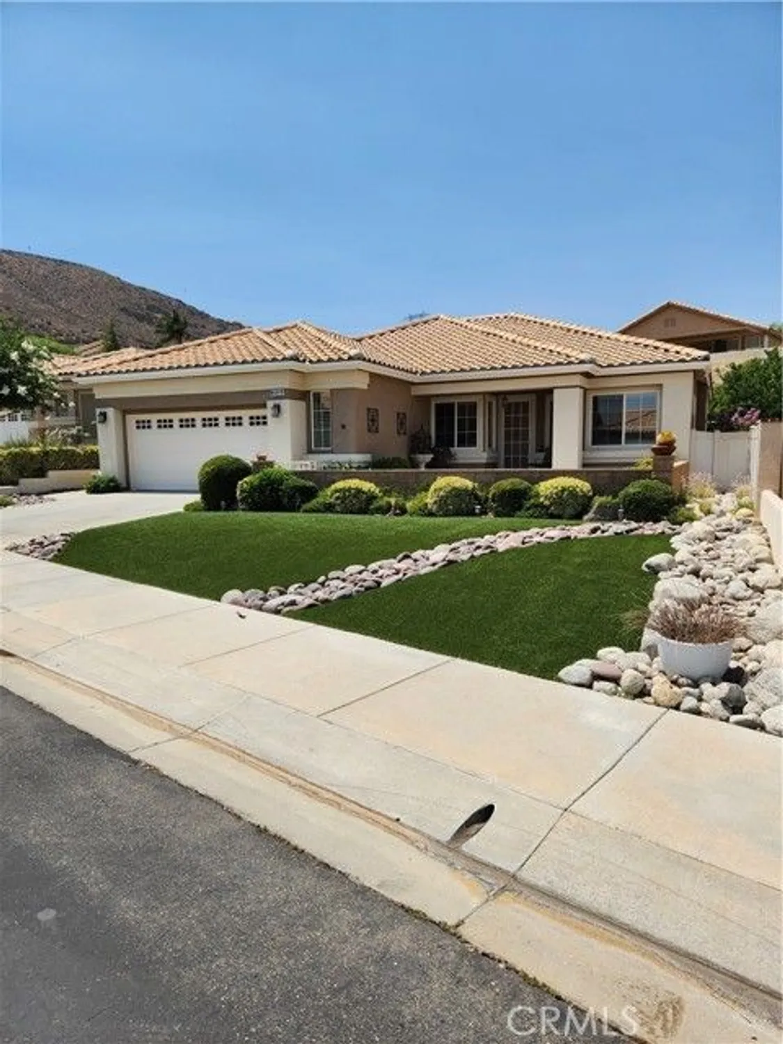Property Slideshow image 1 of 74 | 2036 melbourne cir, Banning, CA, 92220