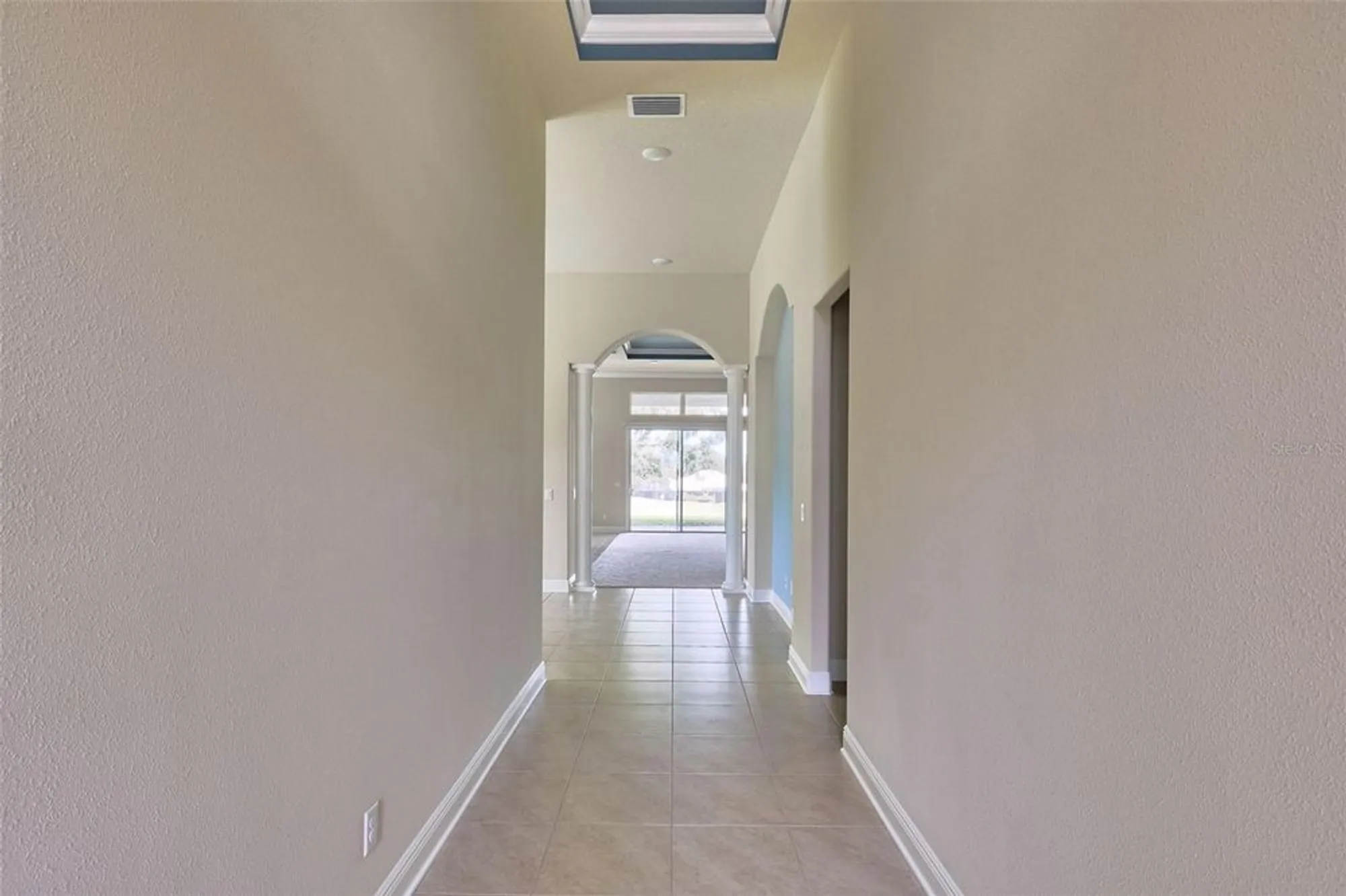 Property Slideshow image 4 of 36 | 1363 w greenmeadow path, Hernando, FL, 34442