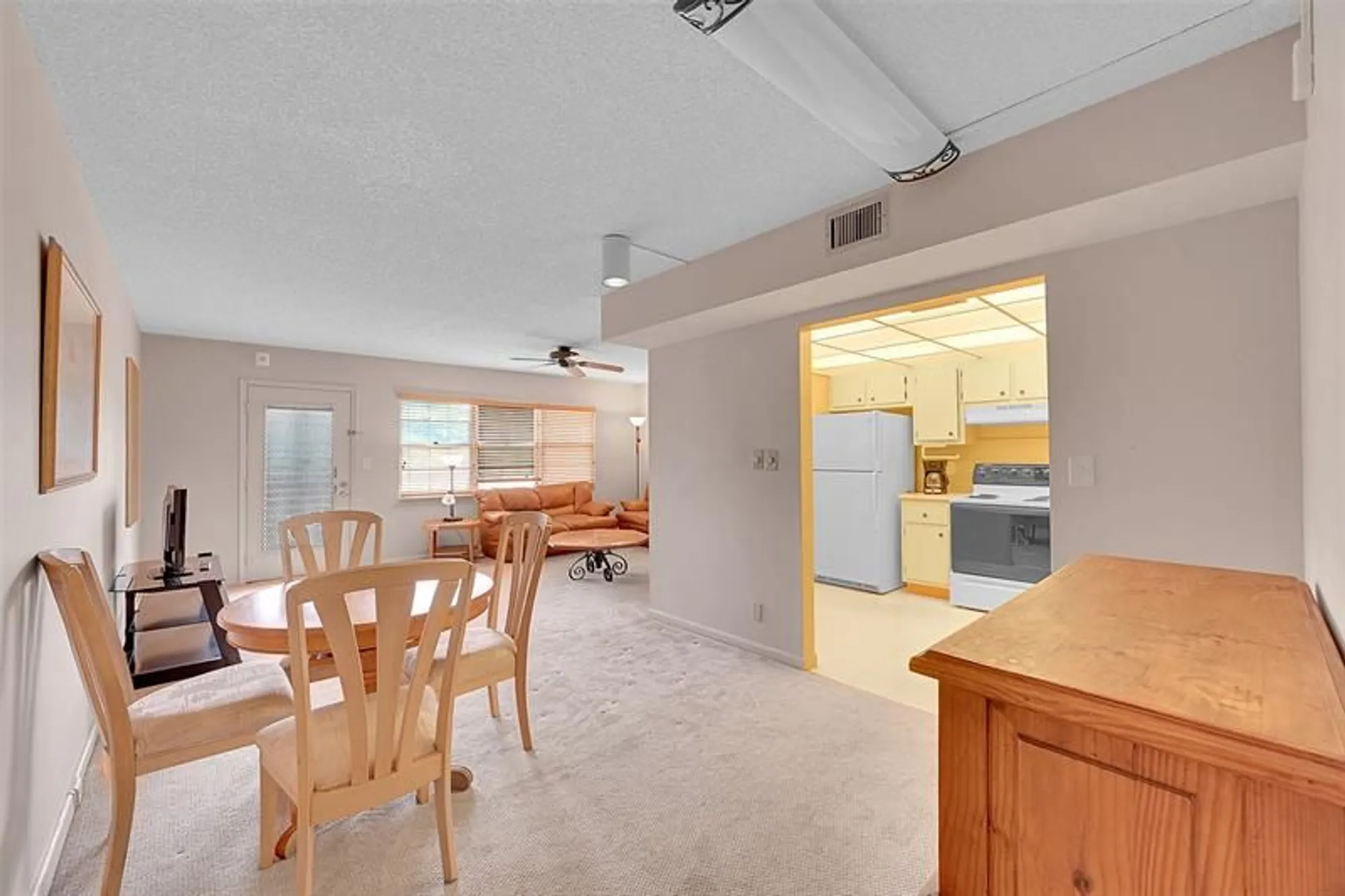 Property Slideshow image 7 of 26 | 1901 bermuda cir f2, Coconut Creek, FL, 33066