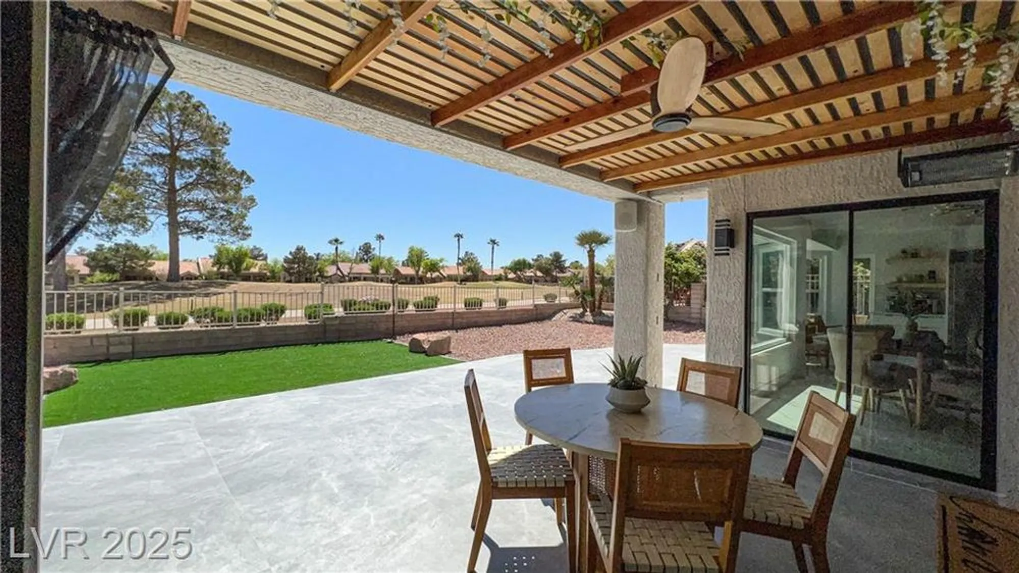 Property Slideshow image 8 of 36 | 2652 golfside dr, Las Vegas, NV, 89134
