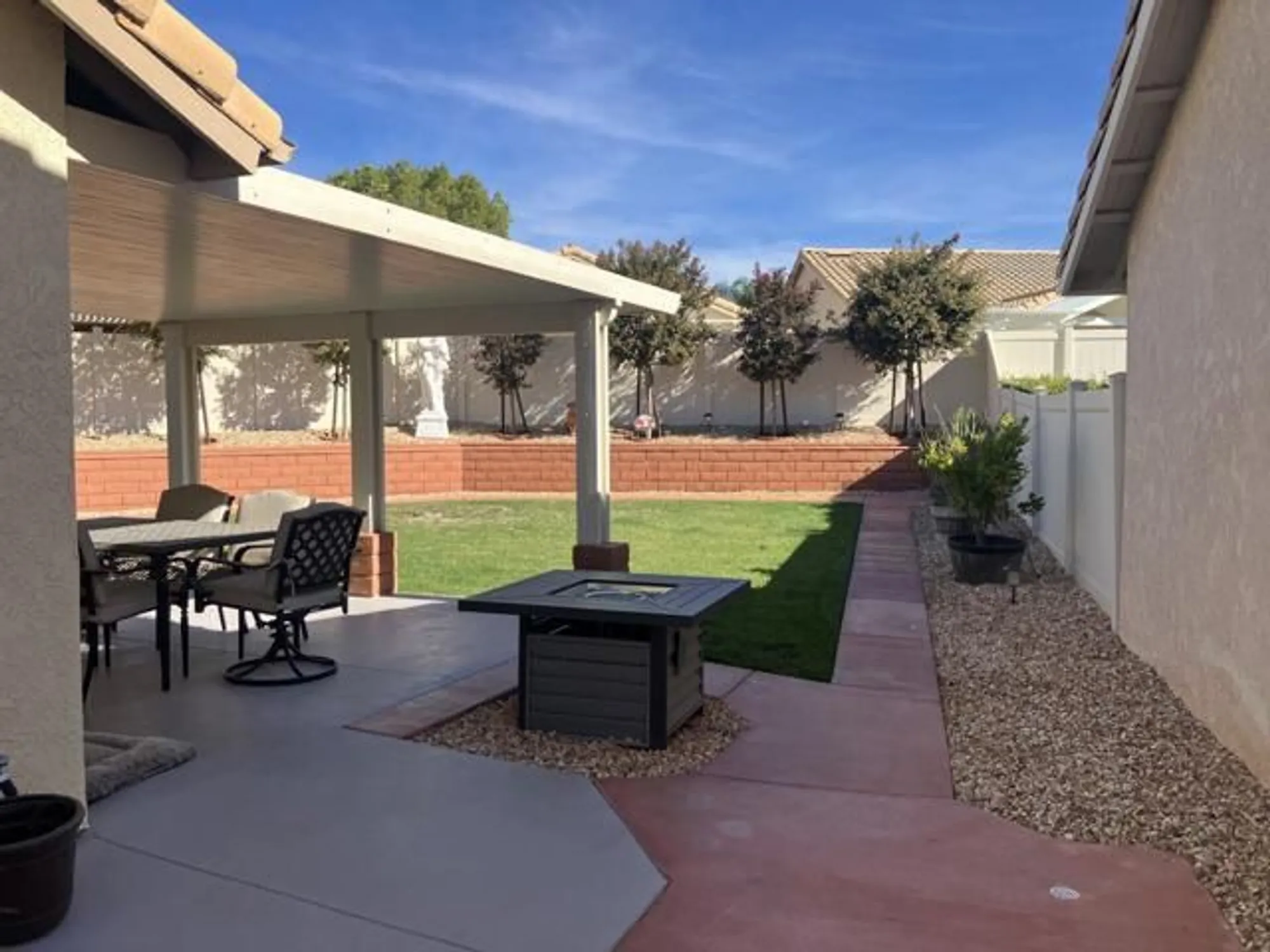 Property Slideshow image 8 of 90 | 6063 pebble beach dr, Banning, CA, 92220