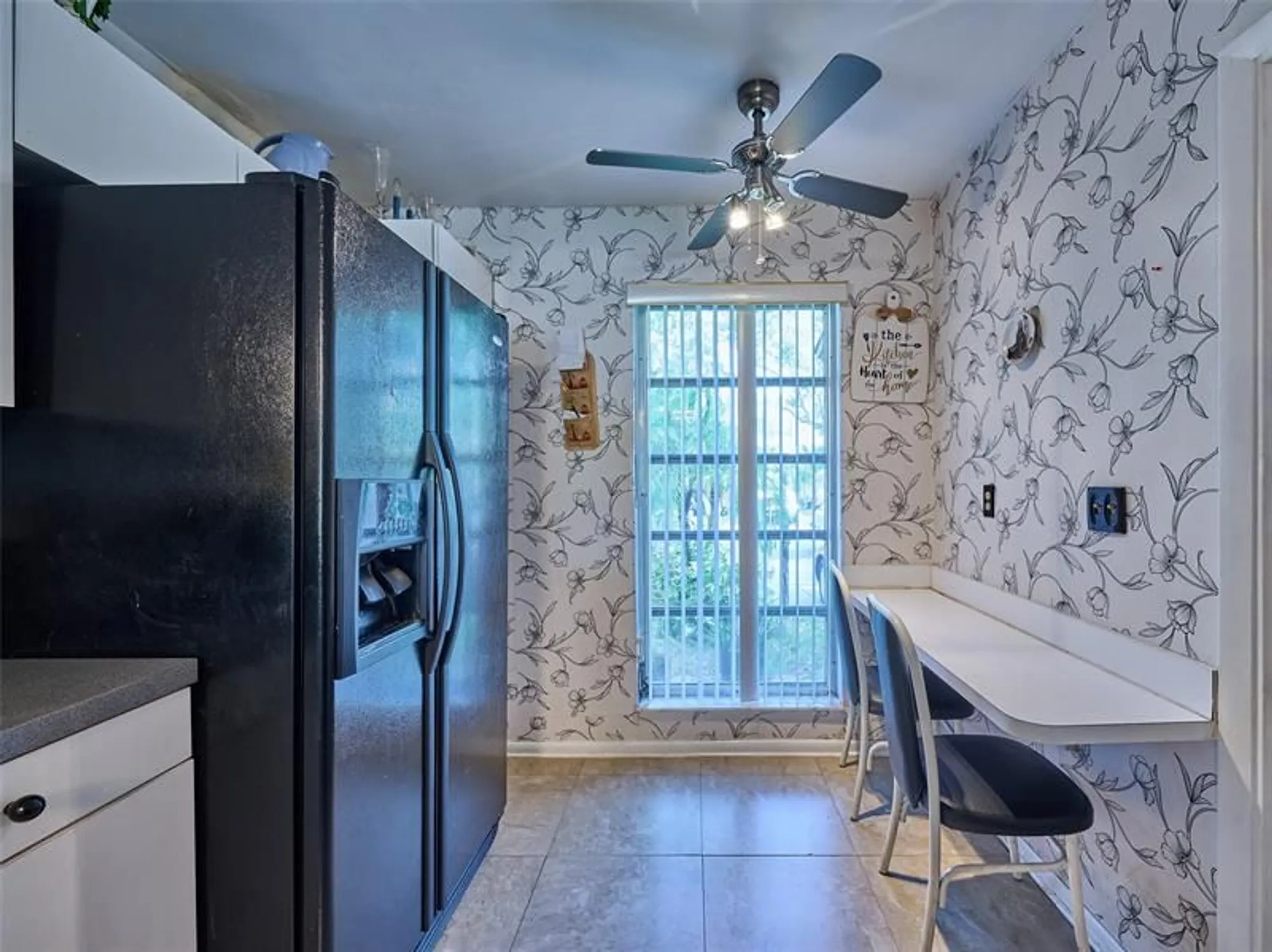 Property Slideshow image 15 of 26 | 7708 margate blvd, Margate, FL, 33063
