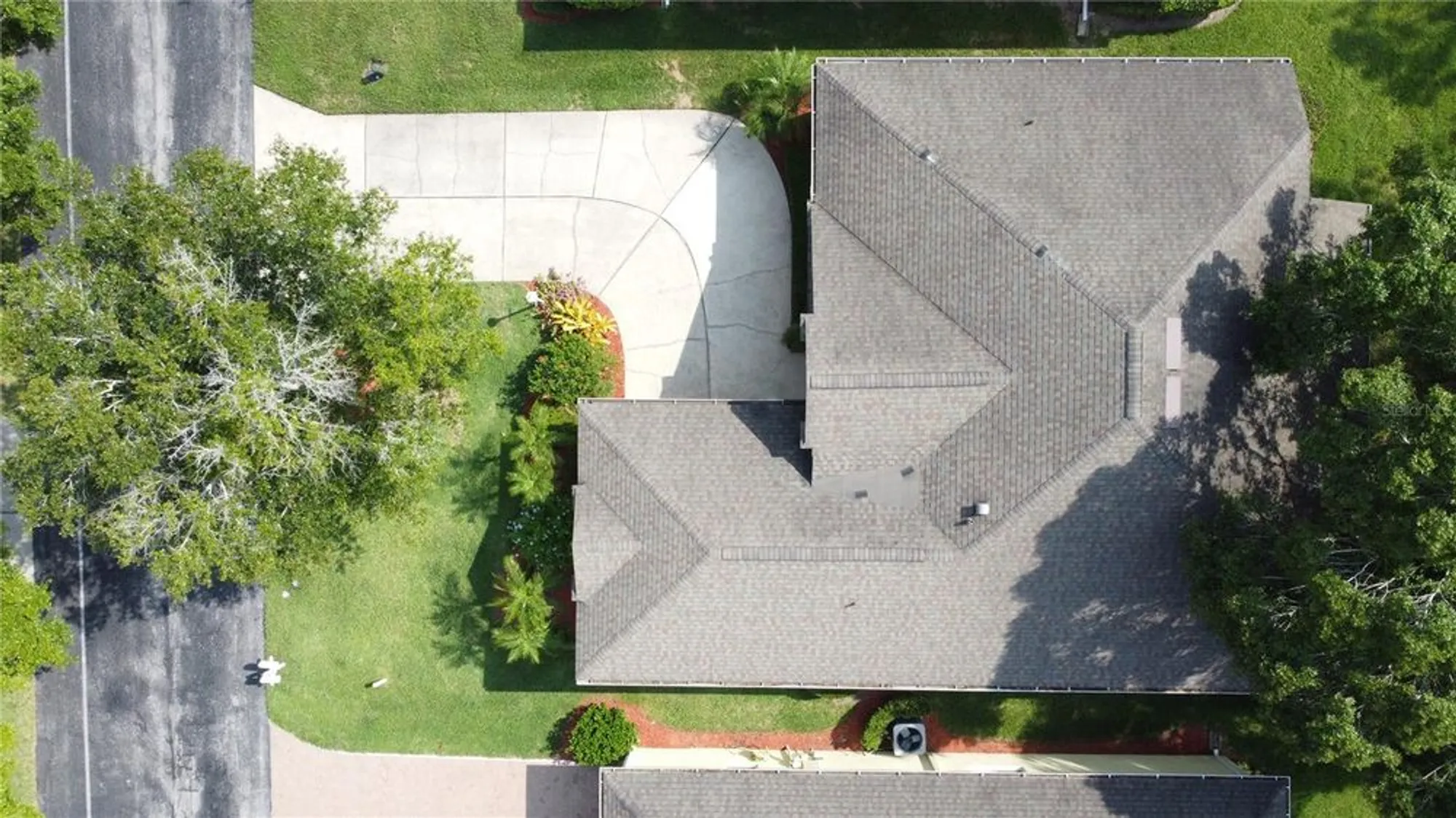 Property Slideshow image 6 of 69 | 3907 allamanda ct, Clermont, FL, 34711