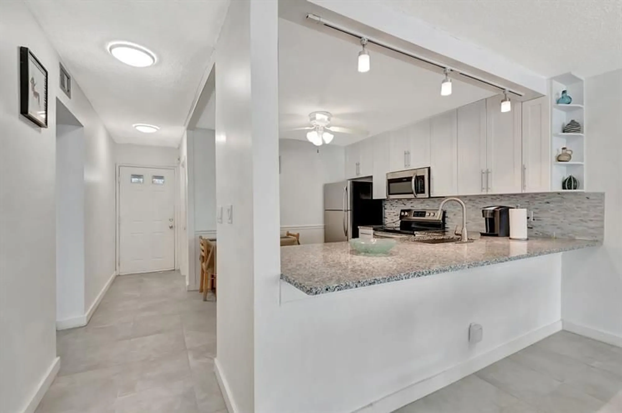 Property Slideshow image 7 of 52 | 9110 fairbanks ln apt 5, Boca Raton, FL, 33496