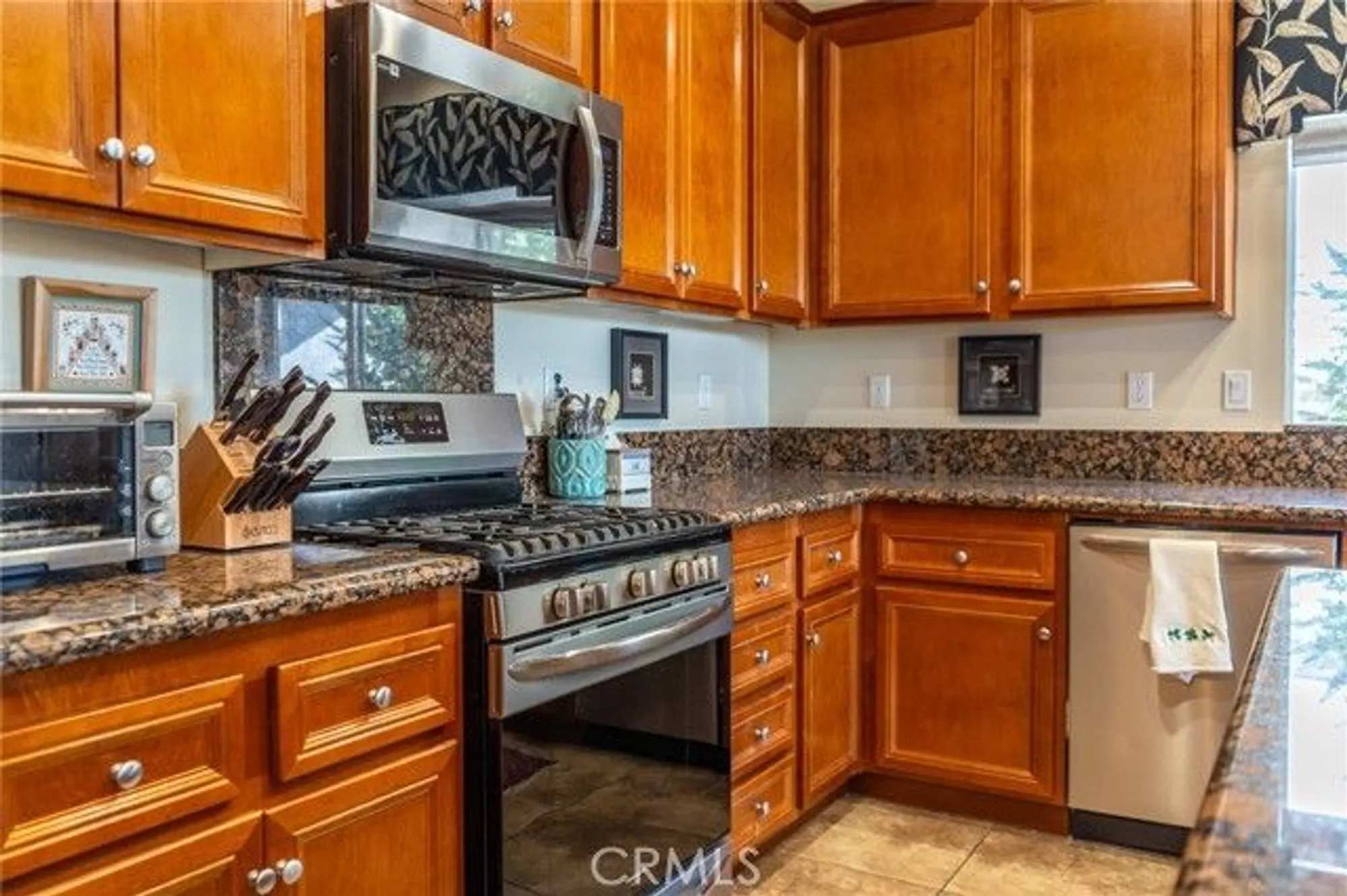 Property Slideshow image 47 of 75 | 316 pipe springs, Beaumont, CA, 92223