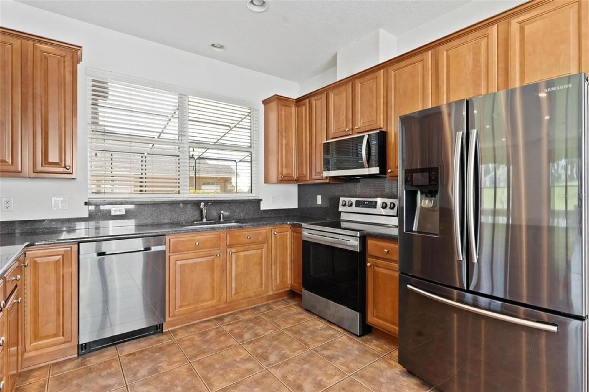 Property Slideshow image 20 of 73 | 5789 bounty cir, Tavares, FL, 32778