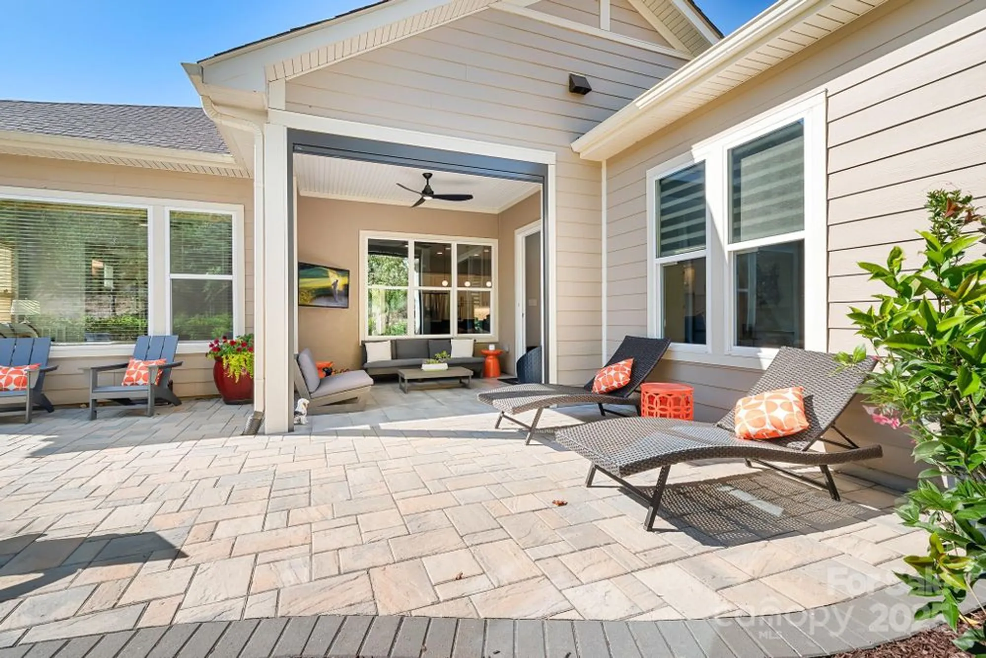 Property Slideshow image 33 of 45 | 115 chimney rock ct, Denver, NC, 28037