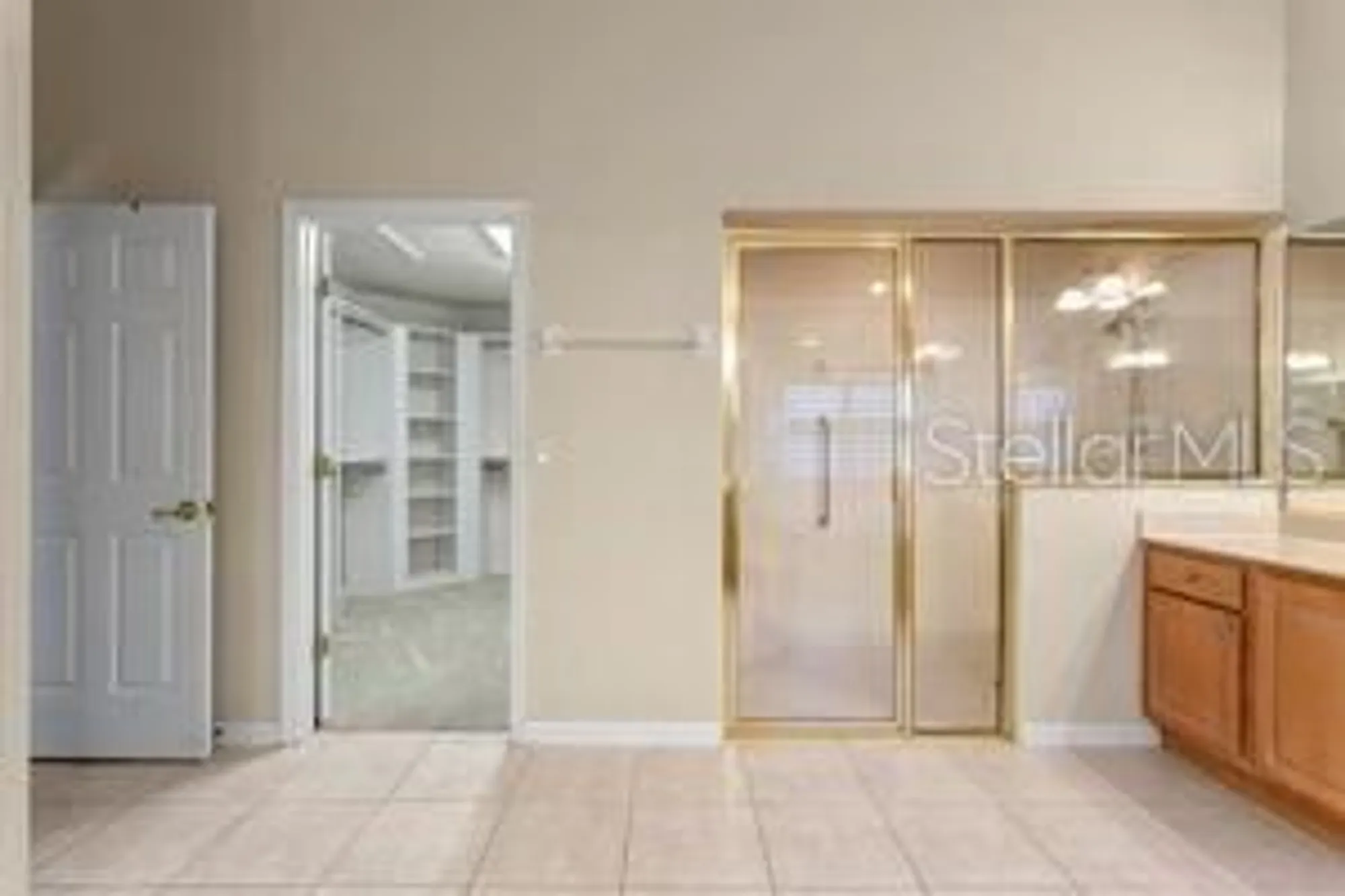 Property Slideshow image 22 of 72 | 24540 madewood ave, Leesburg, FL, 34748