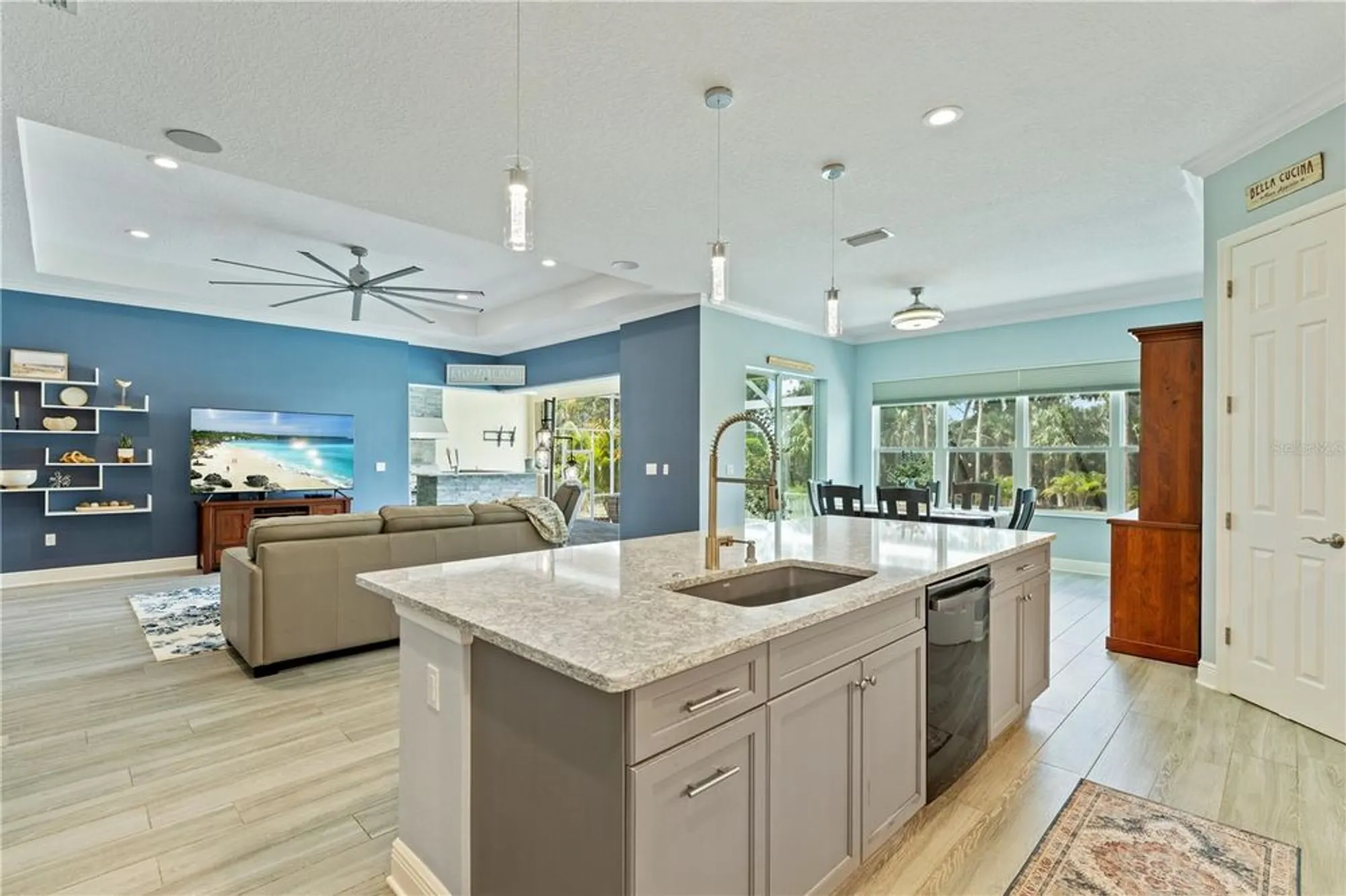 Property Slideshow image 27 of 95 | 708 manns harbor dr, Apollo Beach, FL, 33572