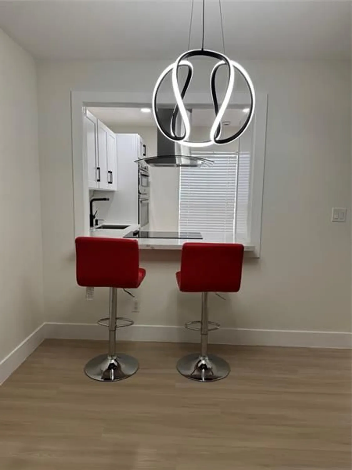 Property Slideshow image 10 of 27 | 6051 nw 61st ave 205, Tamarac, FL, 33319