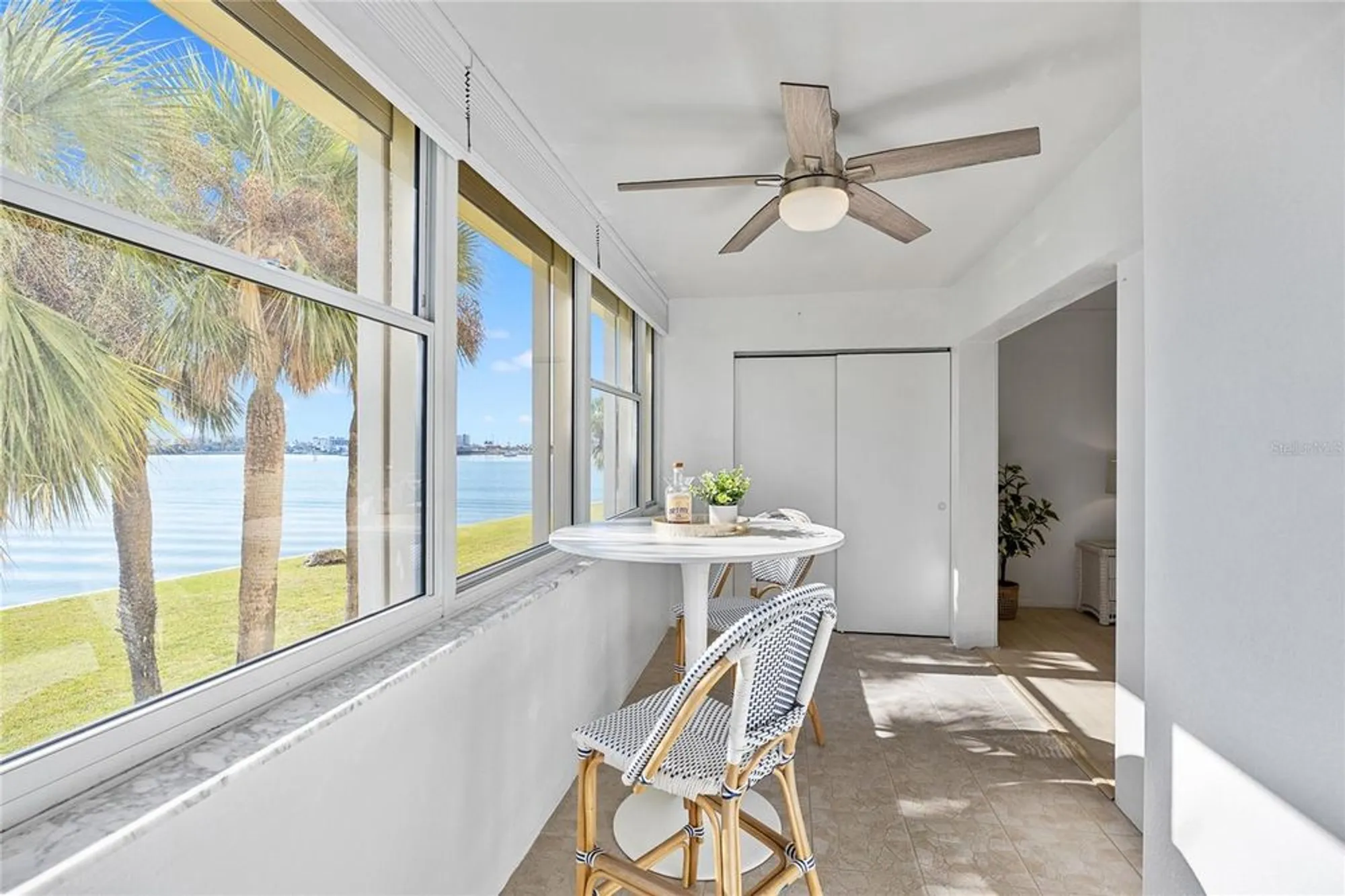 Property Slideshow image 20 of 39 | 4775 cove cir apt 203, St Petersburg, FL, 33708