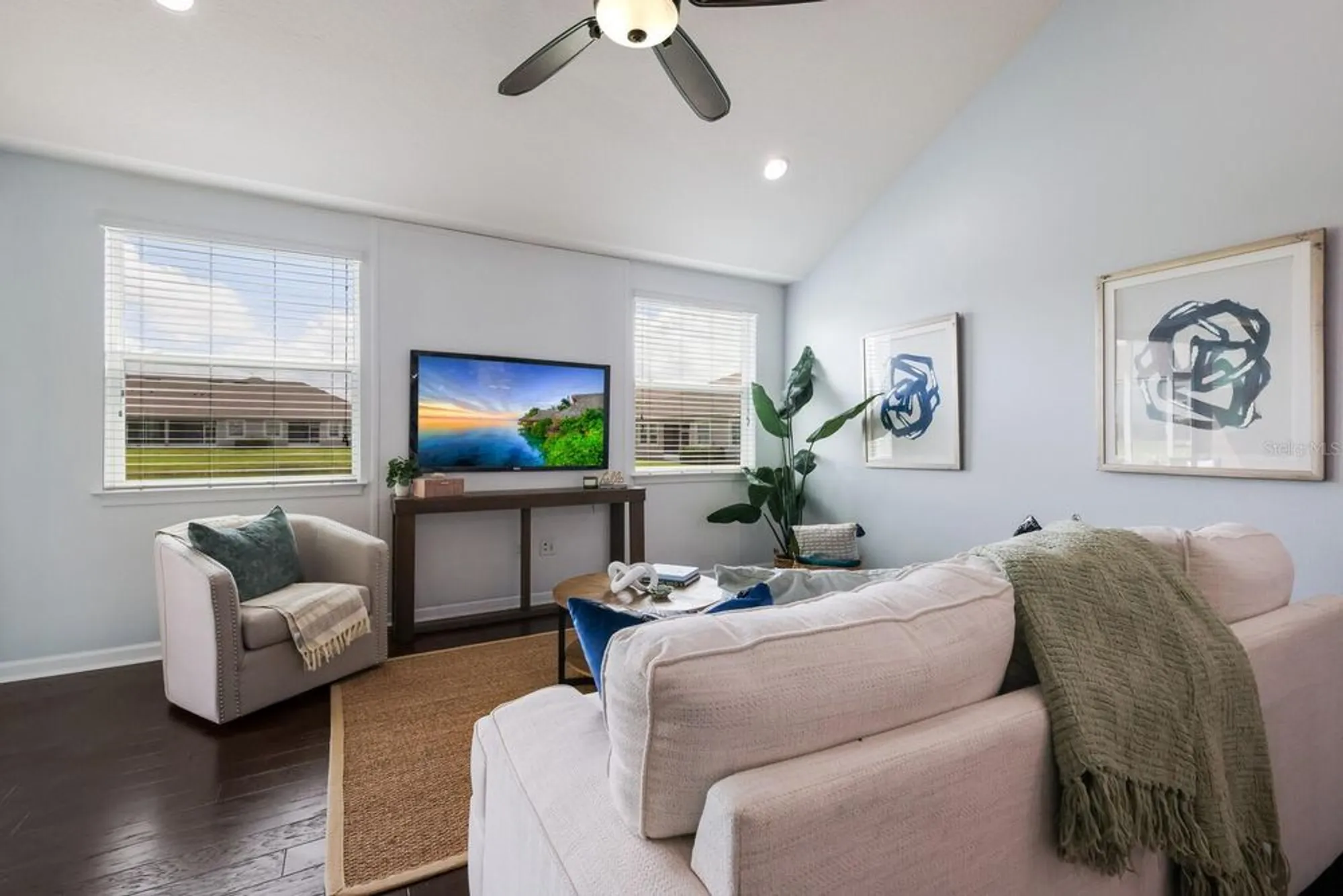 Property Slideshow image 9 of 41 | 5237 blossom cv, Lakewood Ranch, FL, 34211