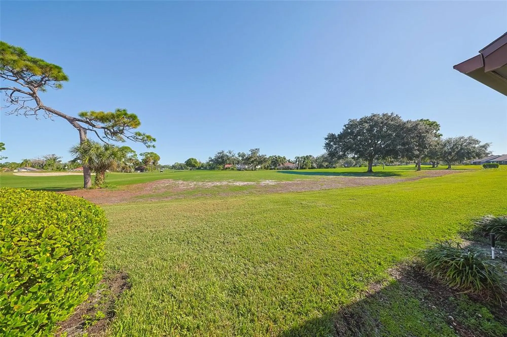 Property Slideshow image 39 of 56 | 5941 clubside dr # 5941, Sarasota, FL, 34243