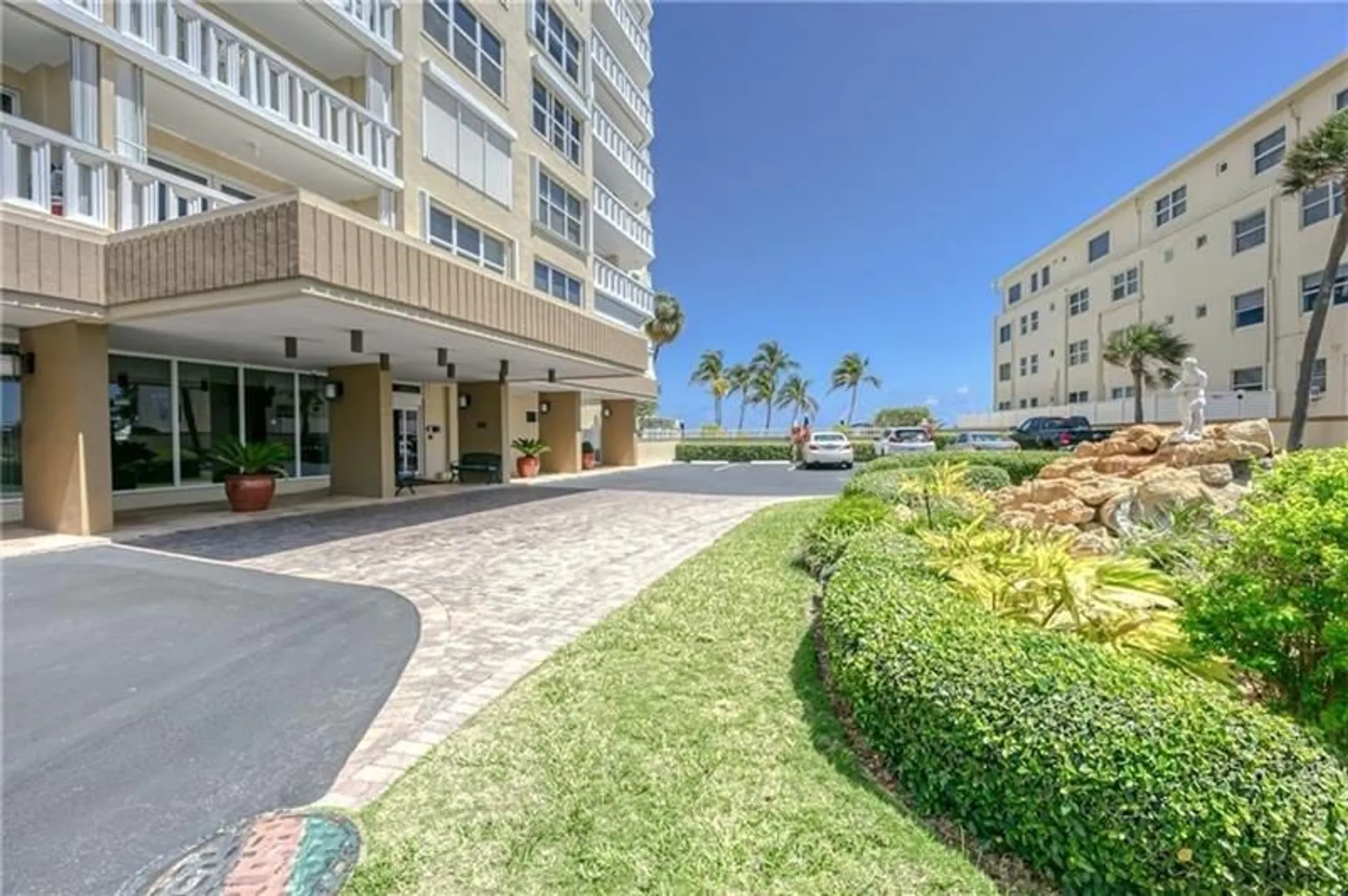 Property Slideshow image 29 of 33 | 1012 n ocean blvd 607, Pompano Beach, FL, 33062