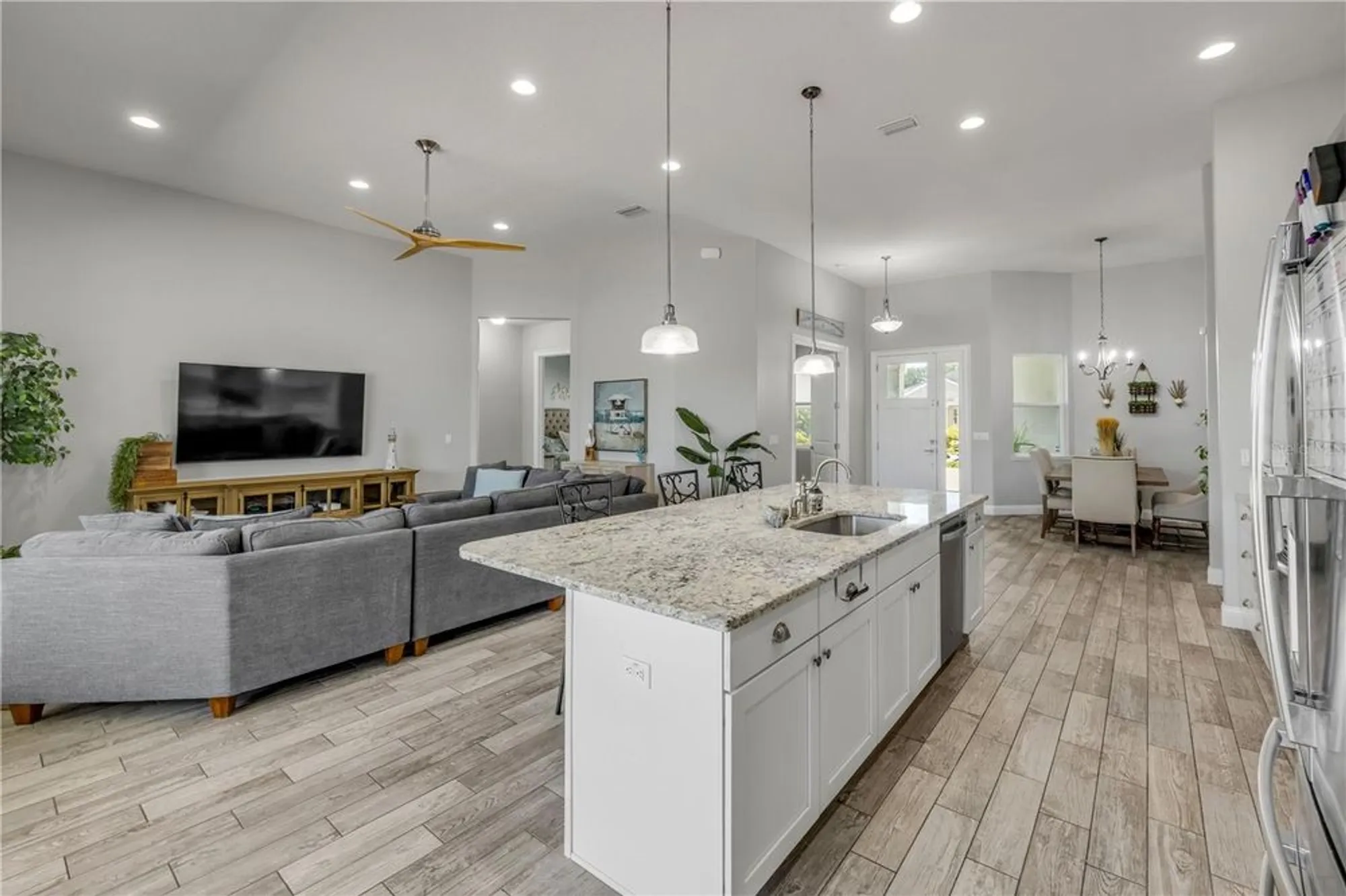 Property Slideshow image 14 of 72 | 2916 bella flore ter, New Smyrna Beach, FL, 32168