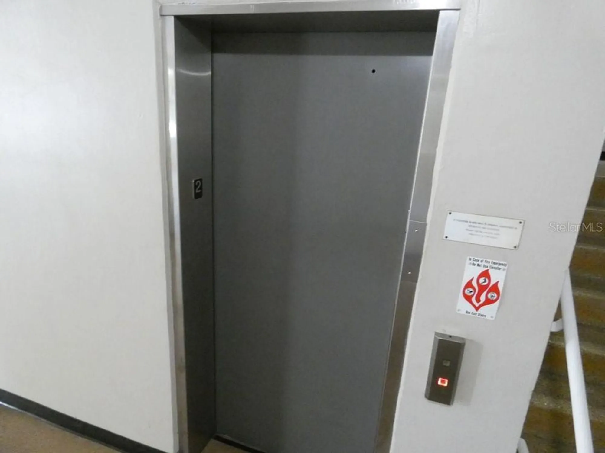 Property Slideshow image 18 of 30 | 2462 brazilia dr apt 44, Clearwater, FL, 33763